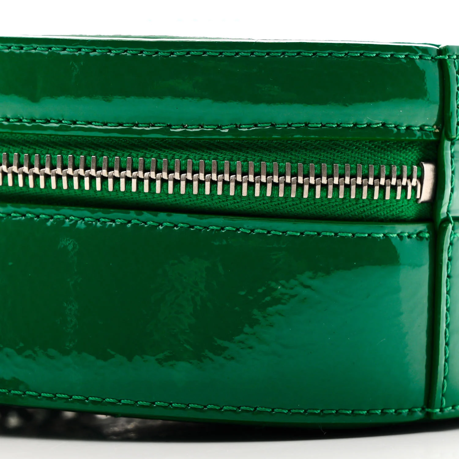 Glazed Calfskin Round As Earth Evening Bag Green - Top Club