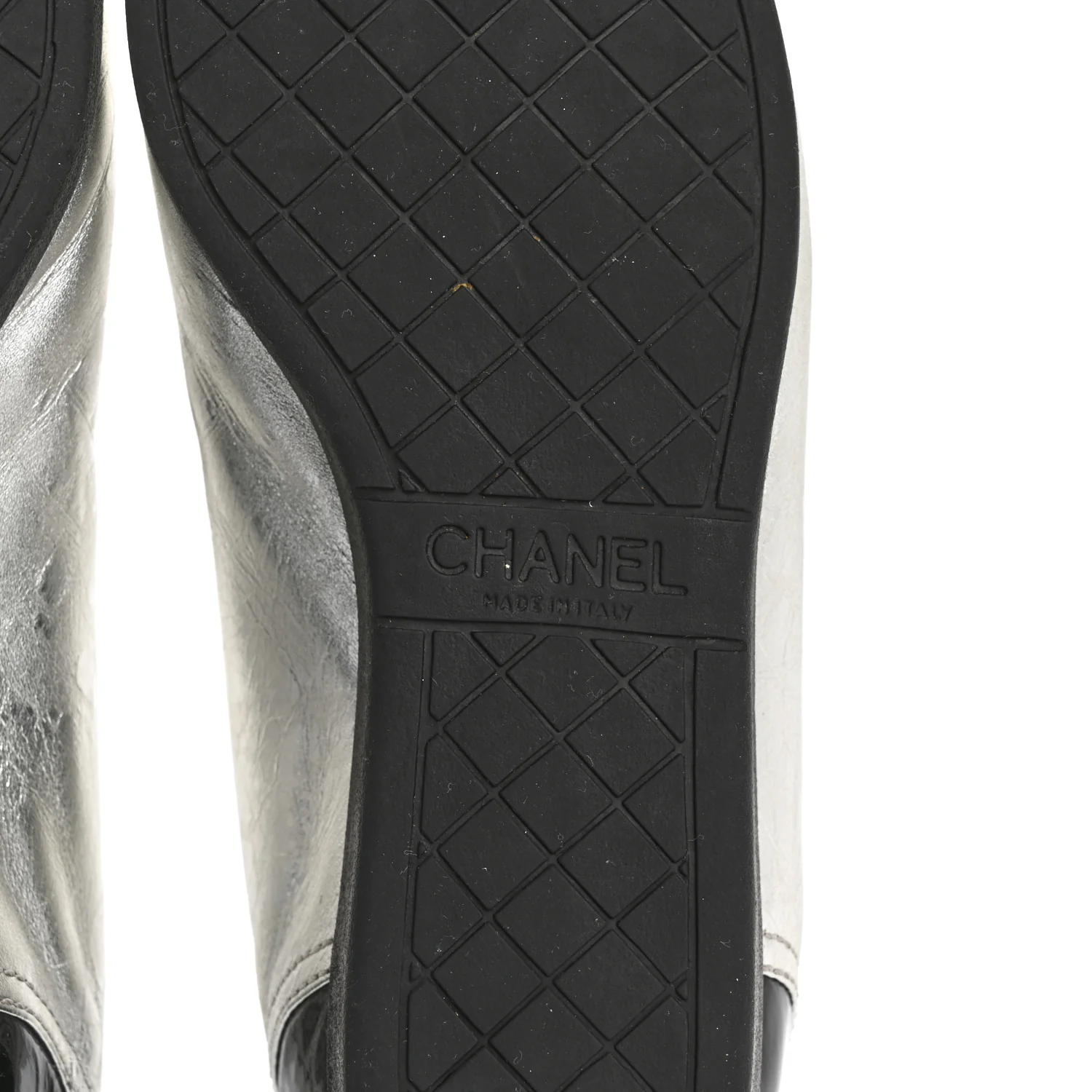 Metallic Lambskin Patent Cap Toe CC Sneakers 38.5 Silver Black - Top Club