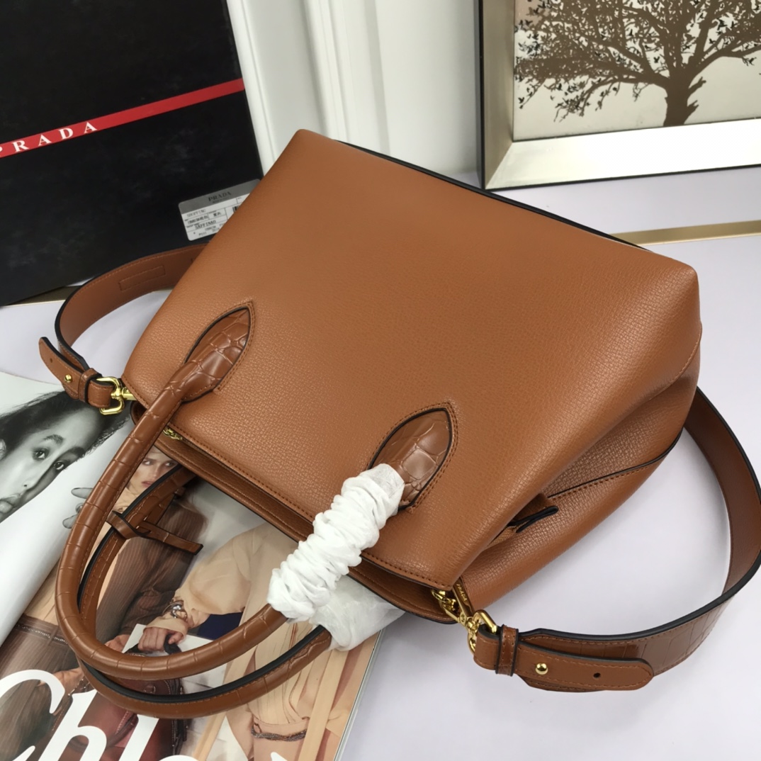 Pra new arrival bag 66153  size: 30*24*14 cm - Top Club