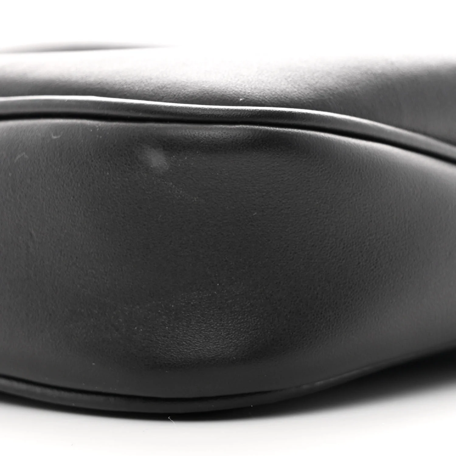 Natural Smooth Calfskin Rodeo Sling Pochette Black - Top Club