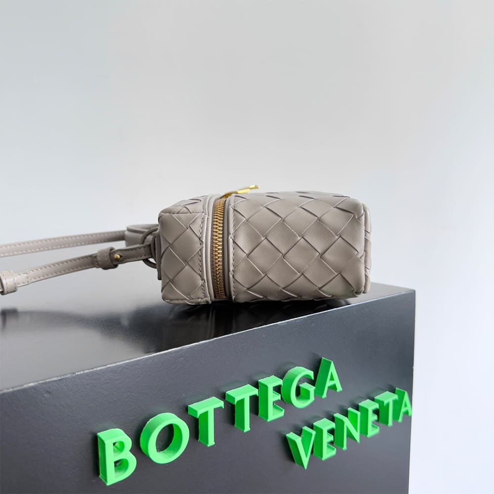 Bottega Veneta Bang Bang Vanity Case(high-end grade) - Top Club