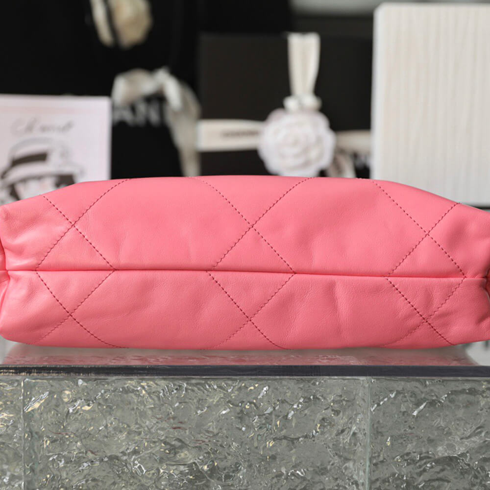 CHANEL 22 SMALL HANDBAG(high-end grade) - Top Club
