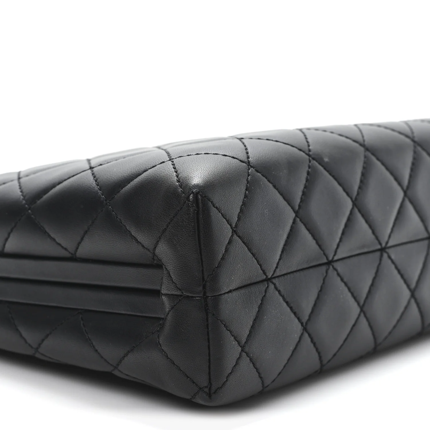 Lambskin Quilted Kisslock Minaudiere Black - Top Club