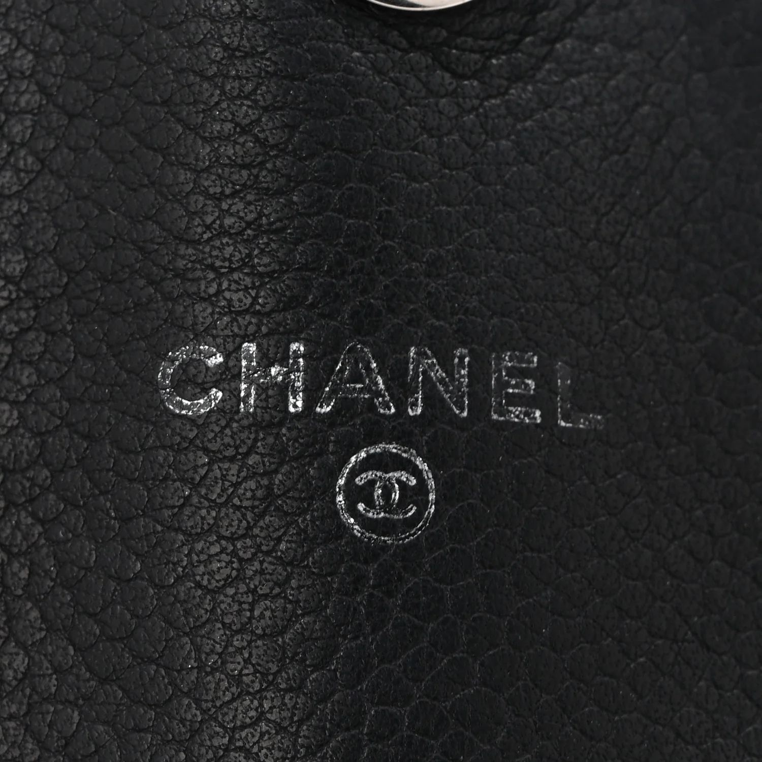 Lambskin Half Moon Wallet On Chain WOC Black - Top Club