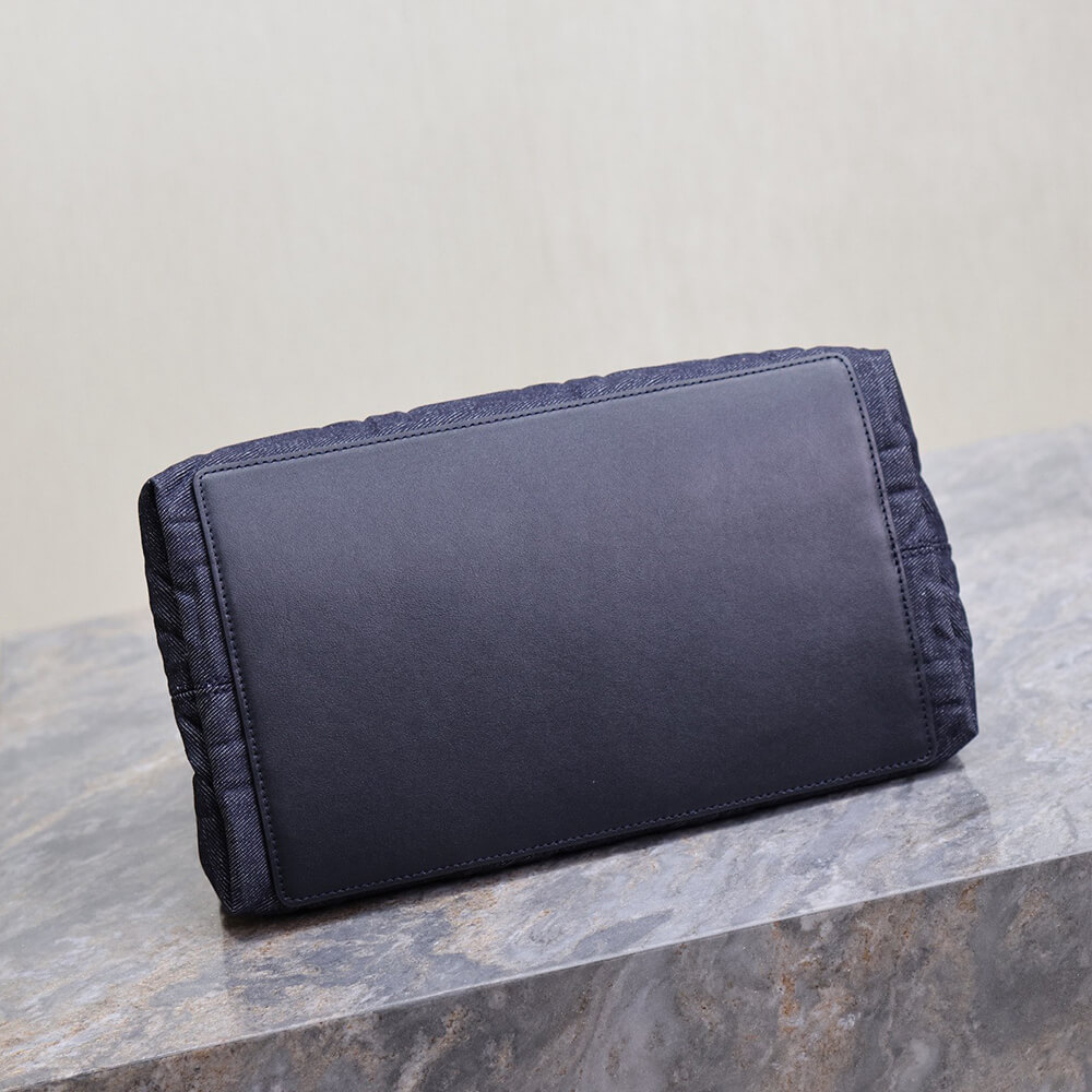 Medium Dior Toujours Bag - Top Club