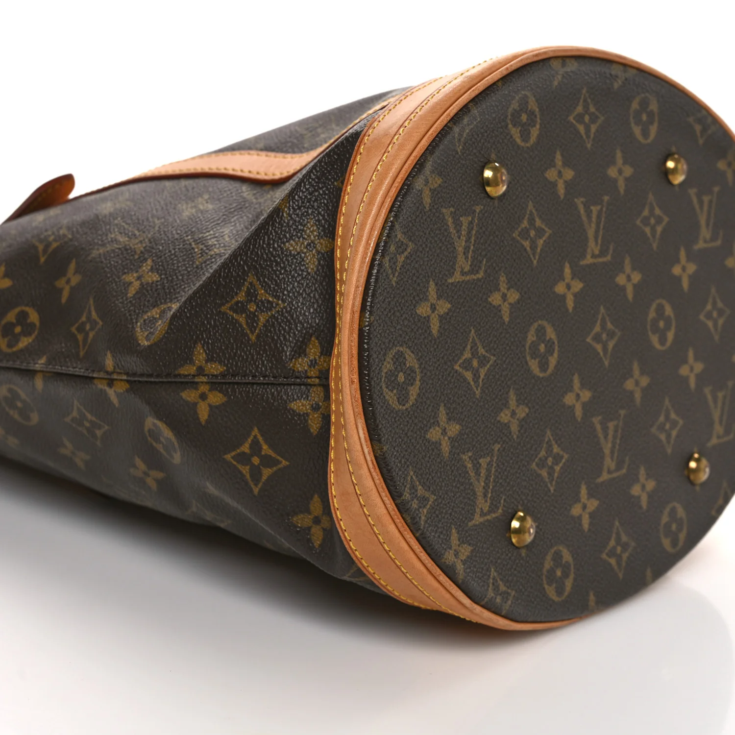Monogram Bucket 27 - Top Club