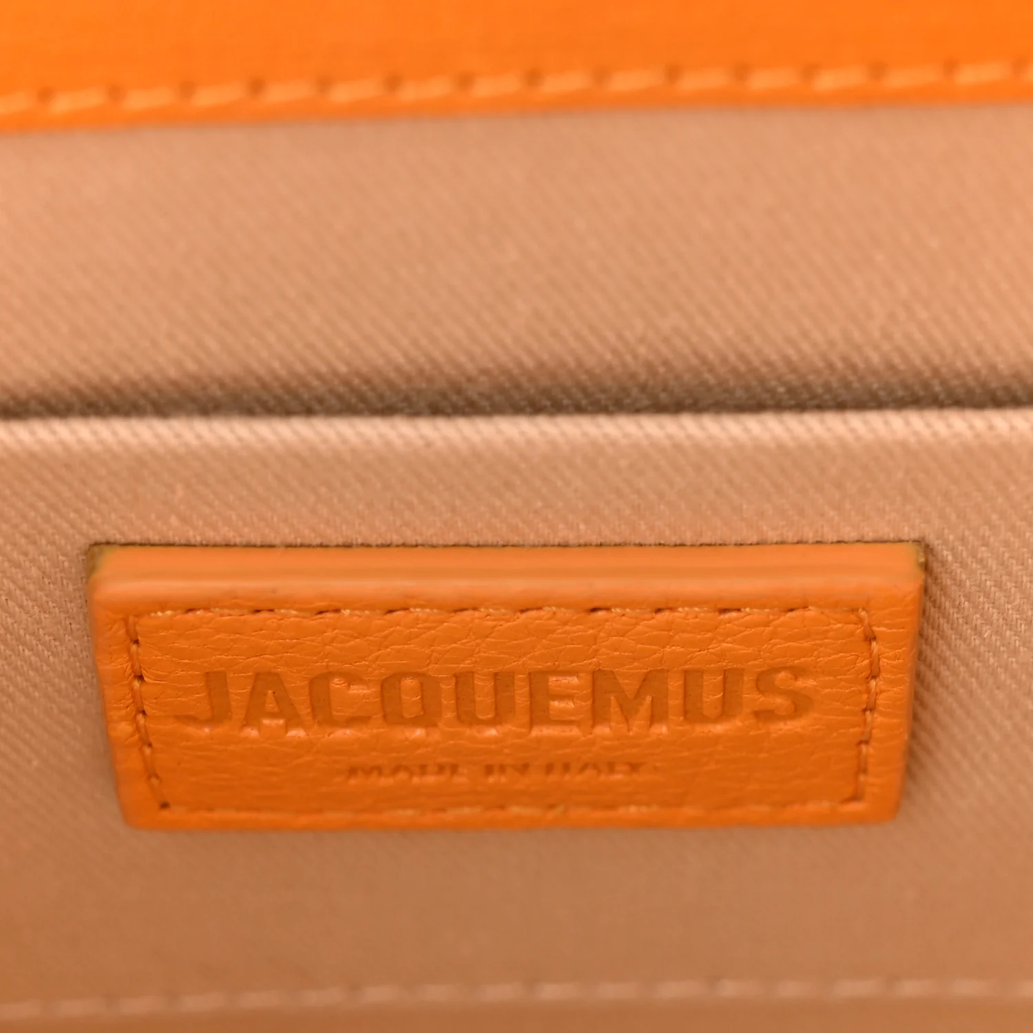 Grained Calfskin Le Chiquito Moyen Dark Orange - Top Club