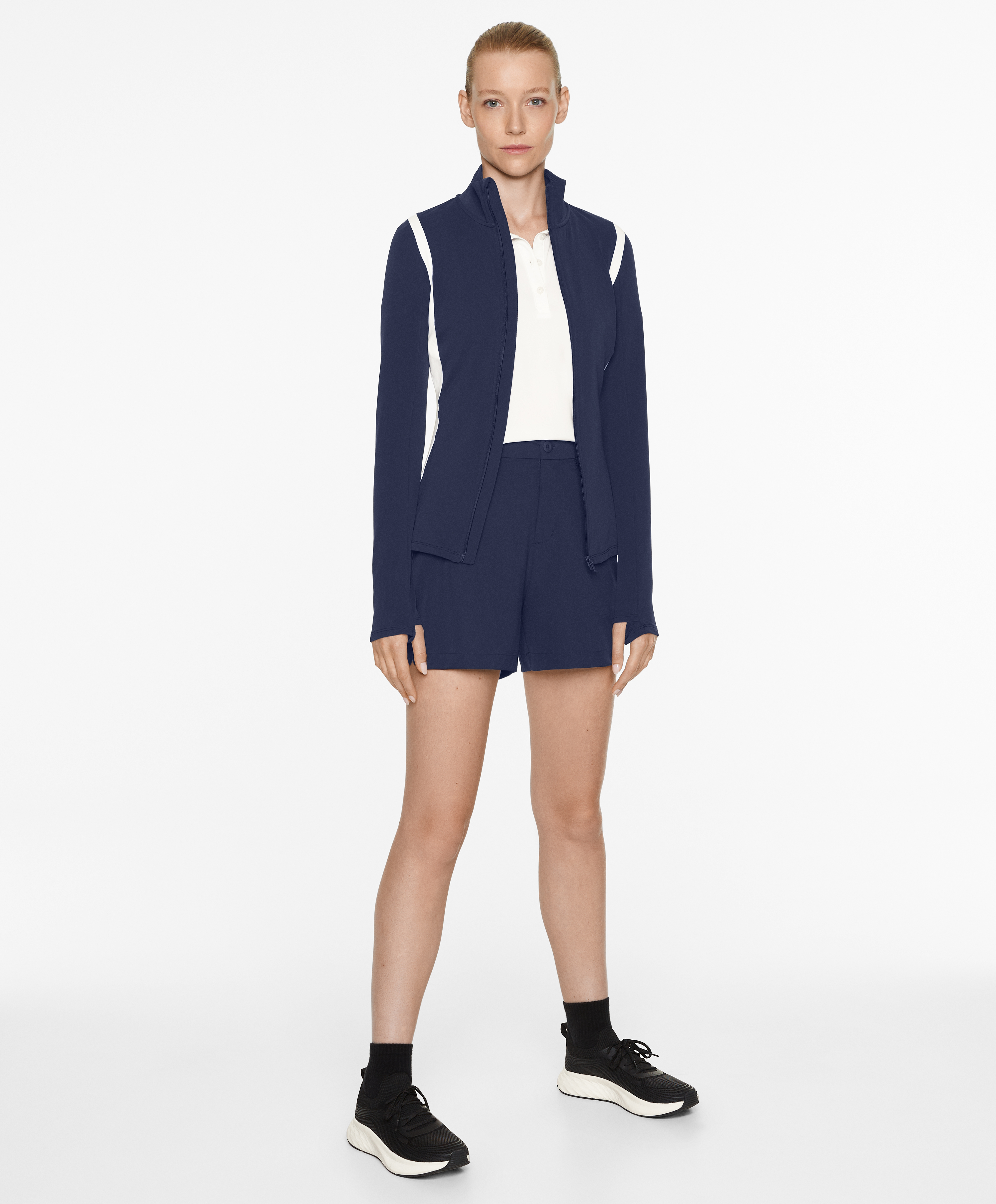 OYSHO Light and warm technical running jacket