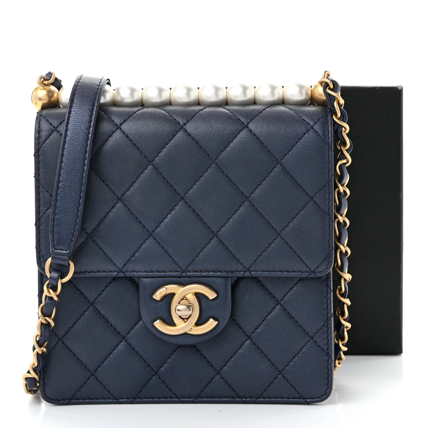 Iridescent Lambskin Quilted Chic Pearls Flap Navy Blue - Top Club