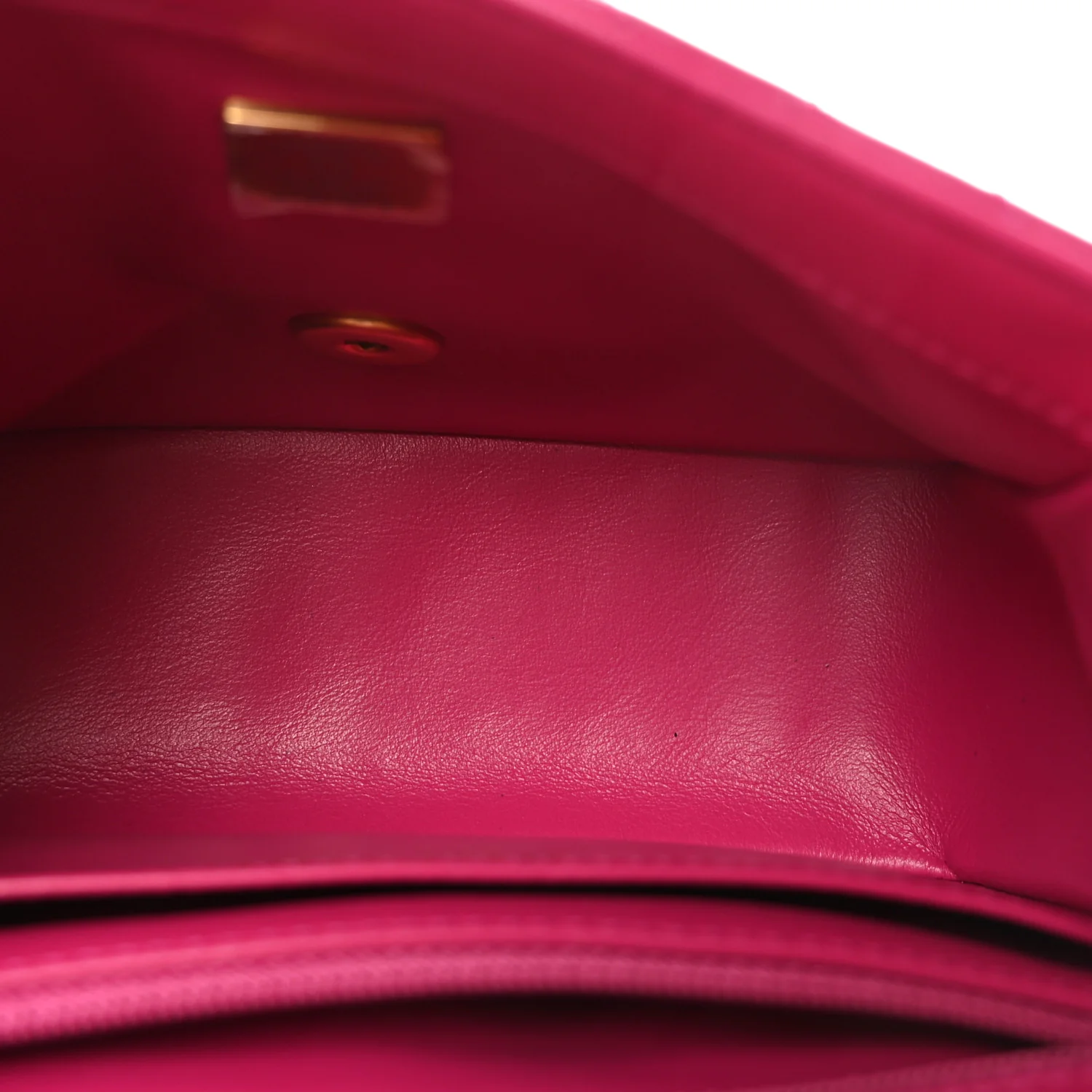 Lambskin Quilted Mini Pearl Crush Flap Fuchsia - Top Club