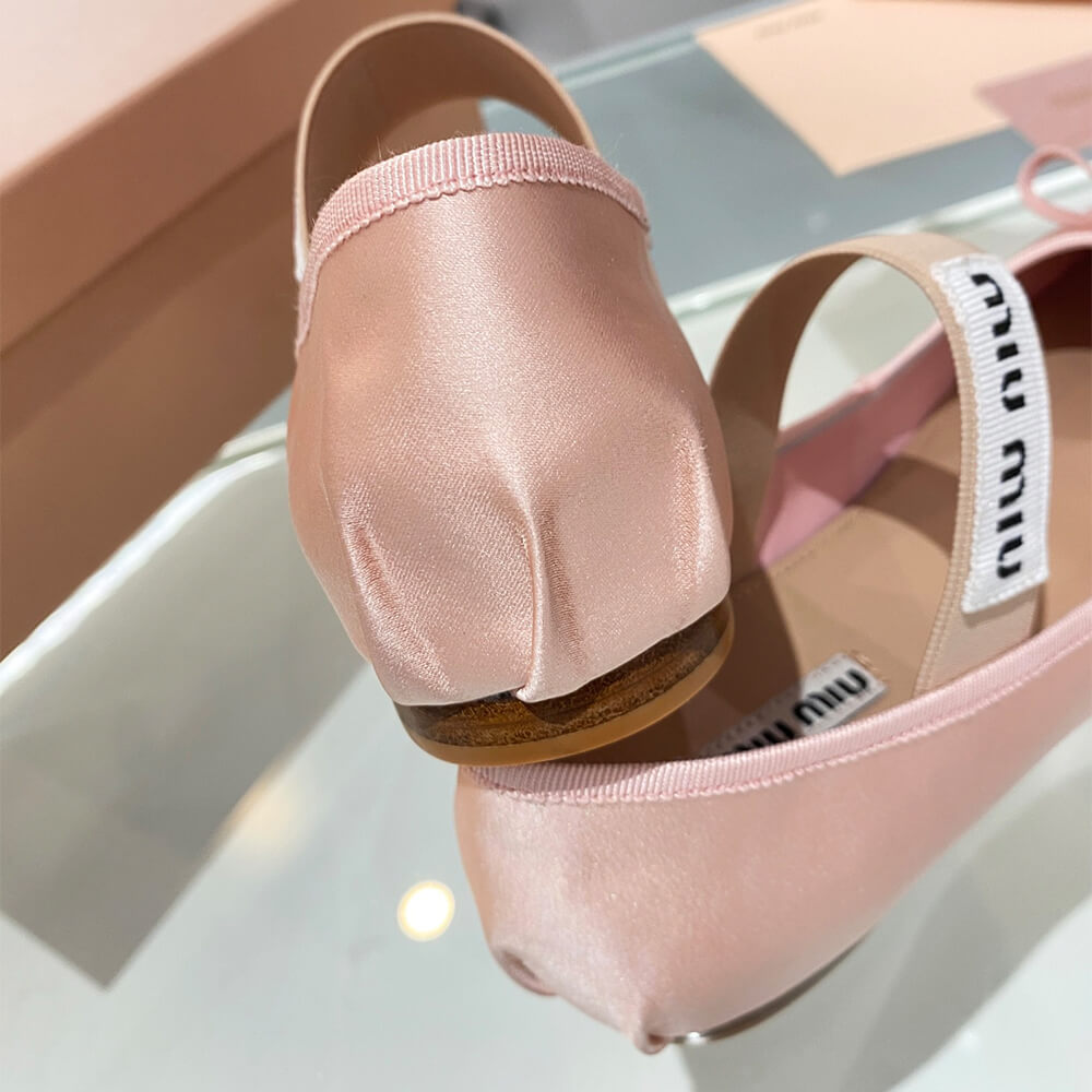 MiuMiu Satin ballerinas - Top Club