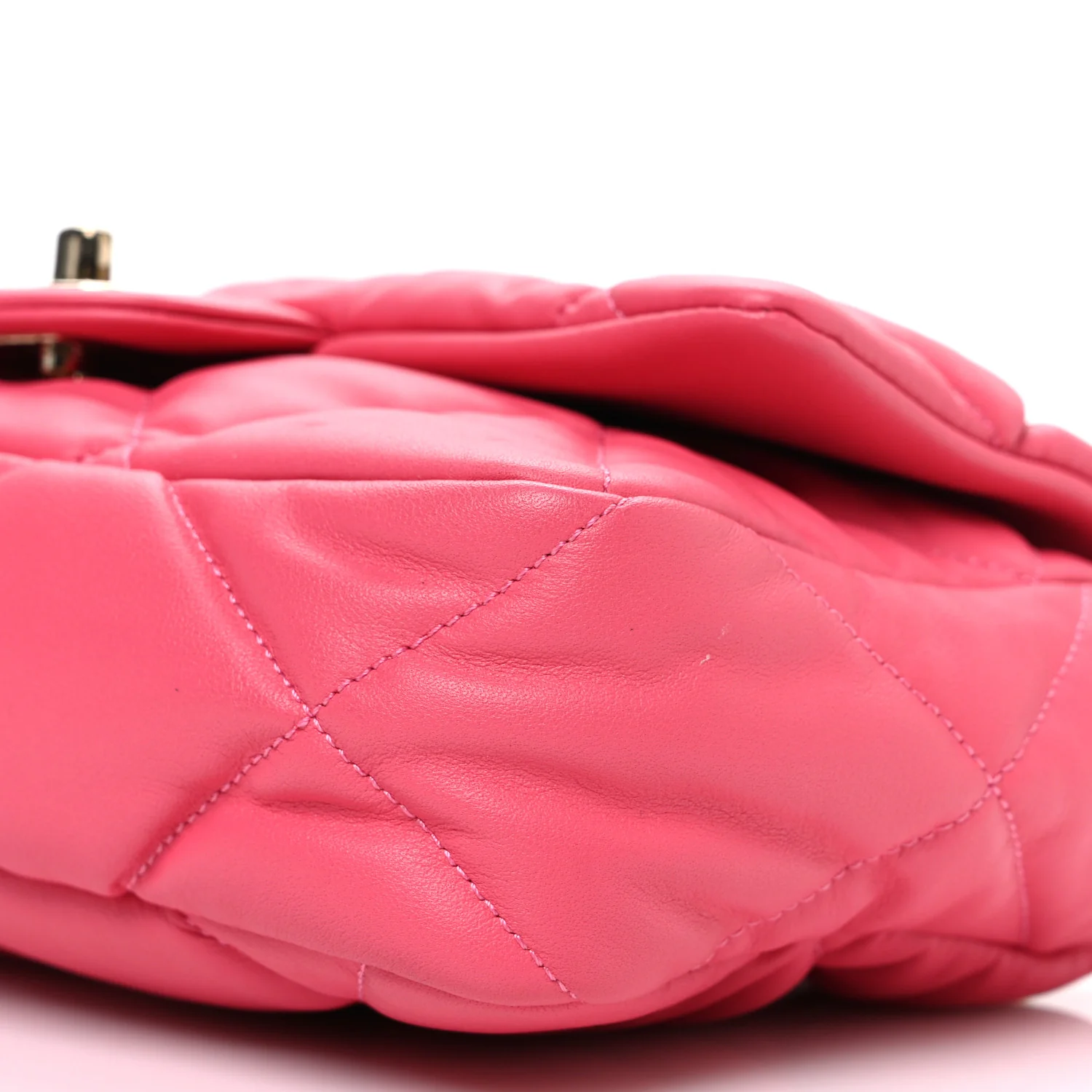 Calfskin Quilted Medium Bubbly Flap Pink - Top Club