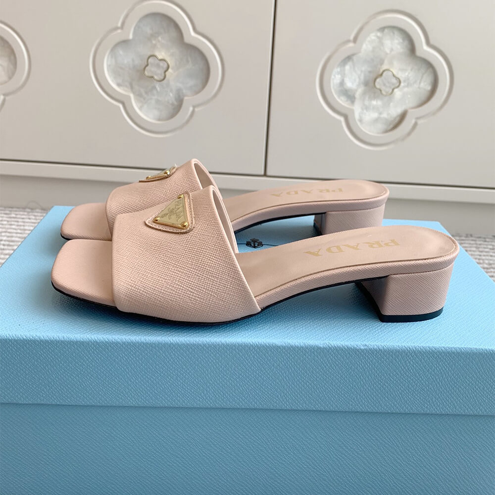 Prada Saffiano patent leather sandals - Top Club
