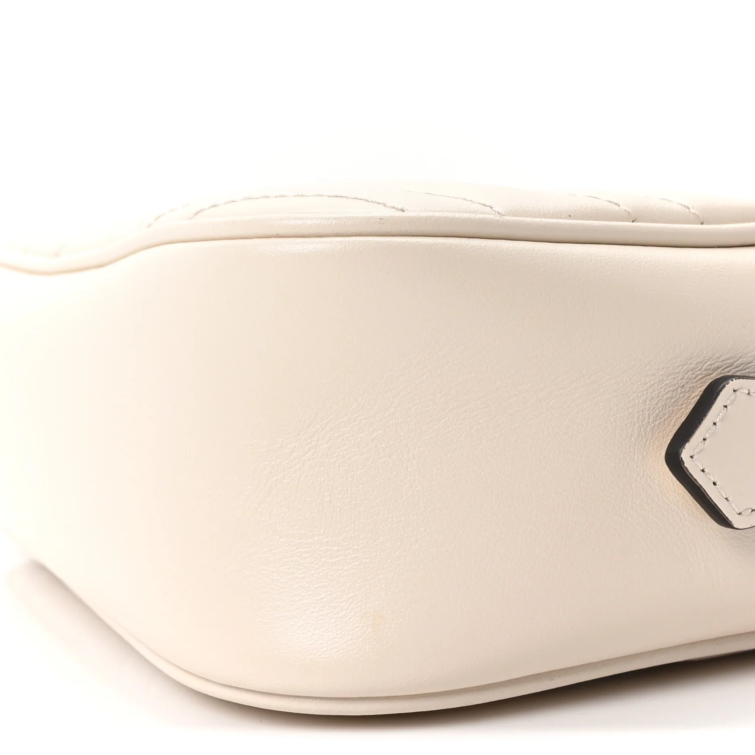 Calfskin Matelasse Small GG Marmont Chain Shoulder Bag White - Top Club