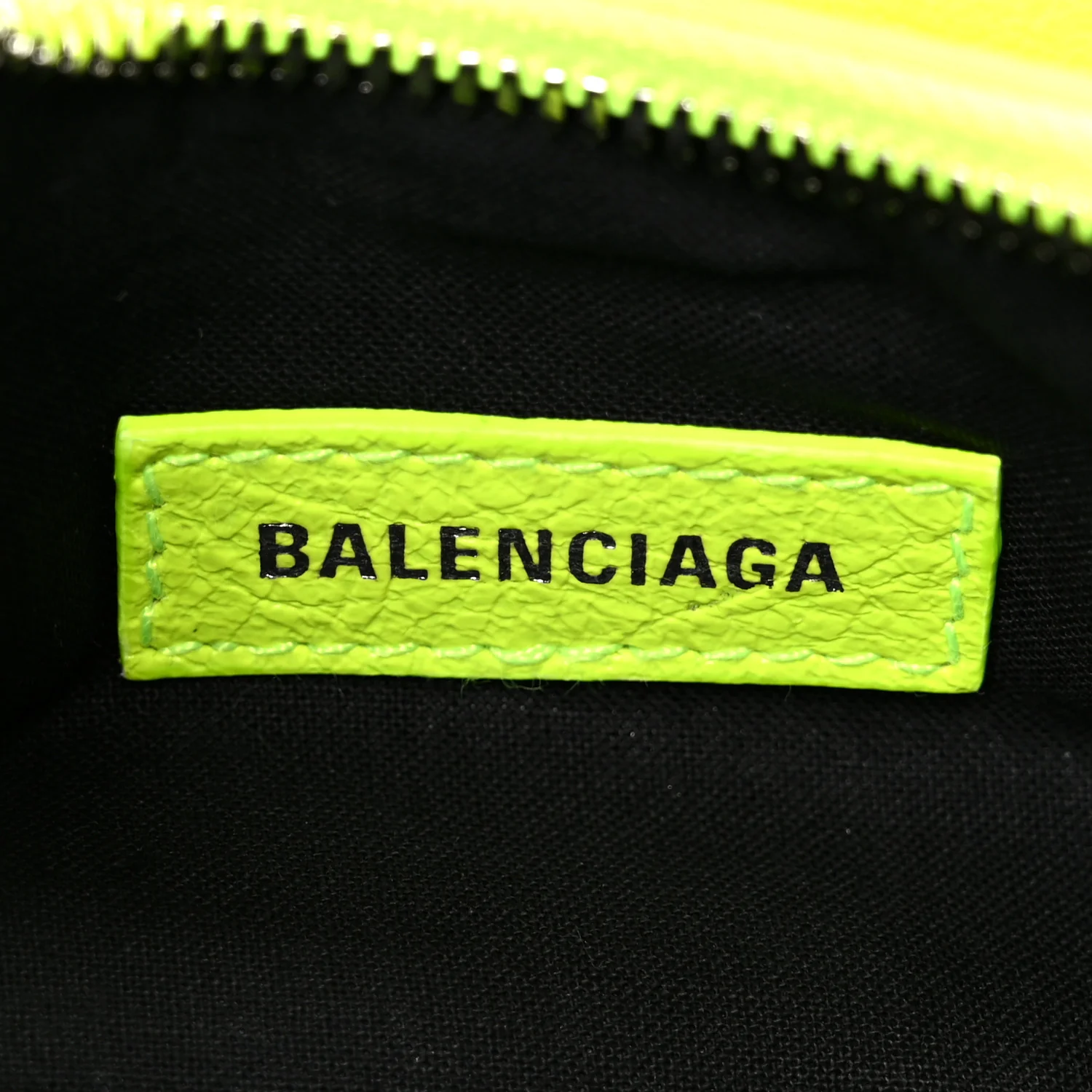 Agneau Arena Le Cagole Shoulder Bag XS Fluo Yellow - Top Club