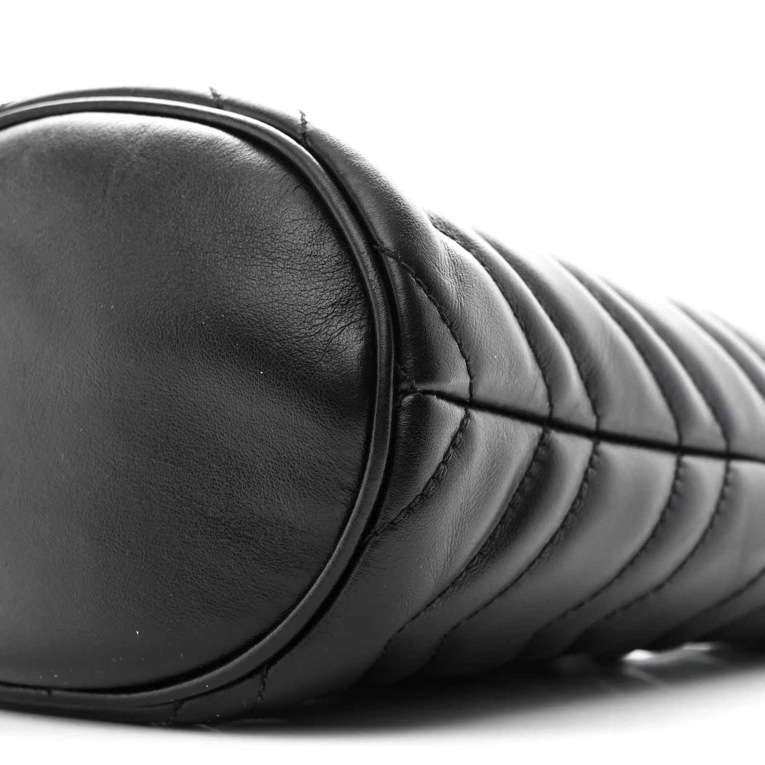 Calfskin Matelasse Mini GG Marmont 2.0 Bucket Bag Black - Top Club