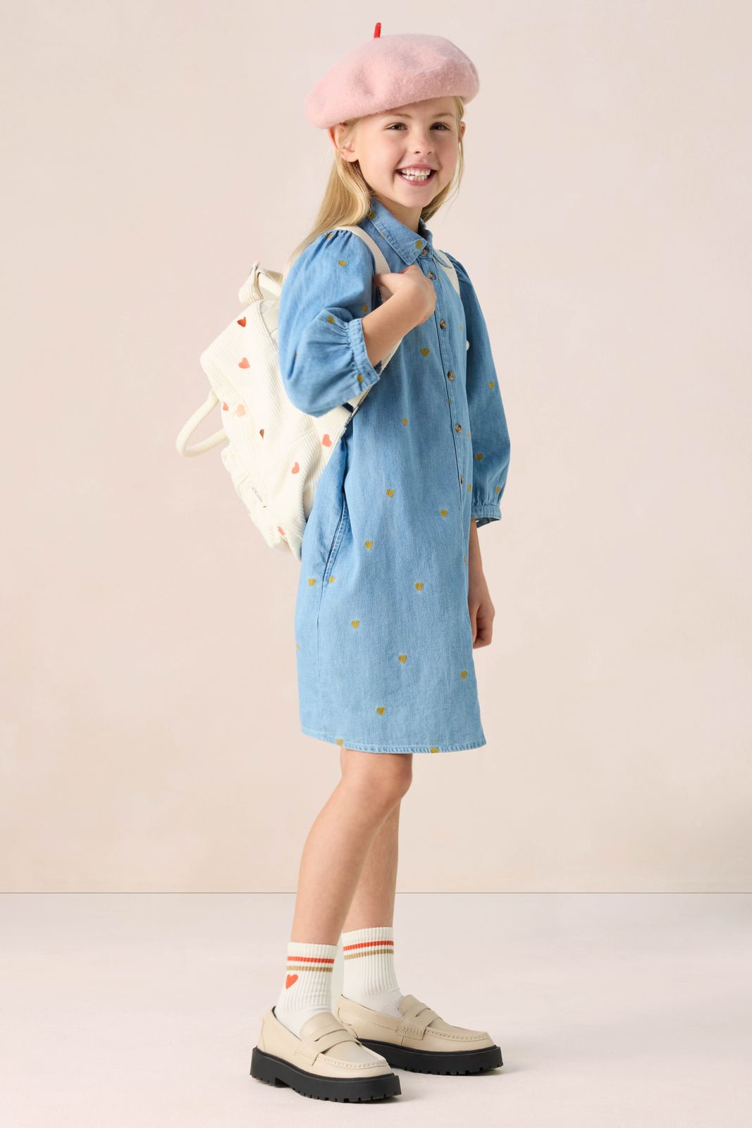 Witte rugzak met hartjes embroidery