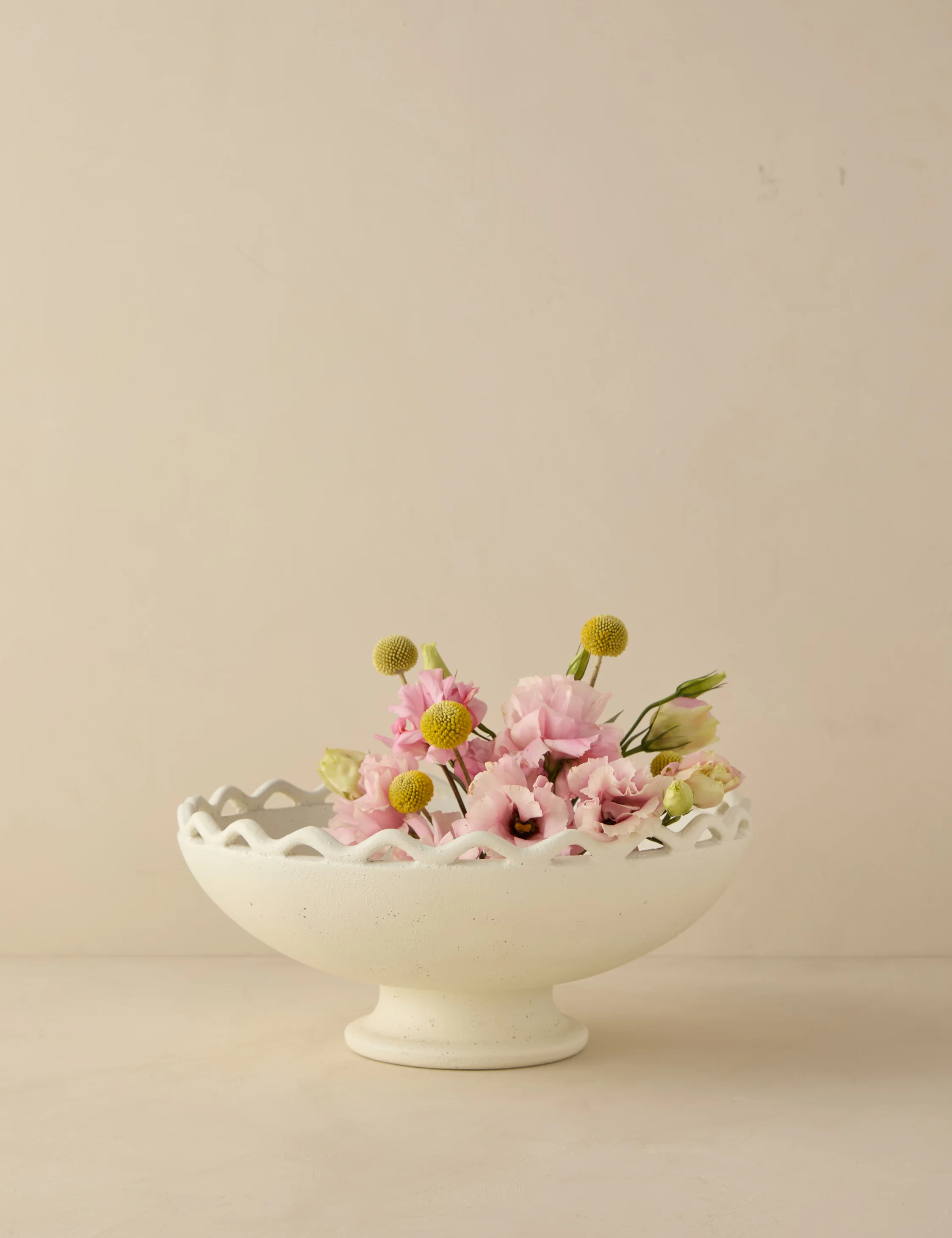 Pedrosa Indoor / Outdoor Centerpiece Bowl