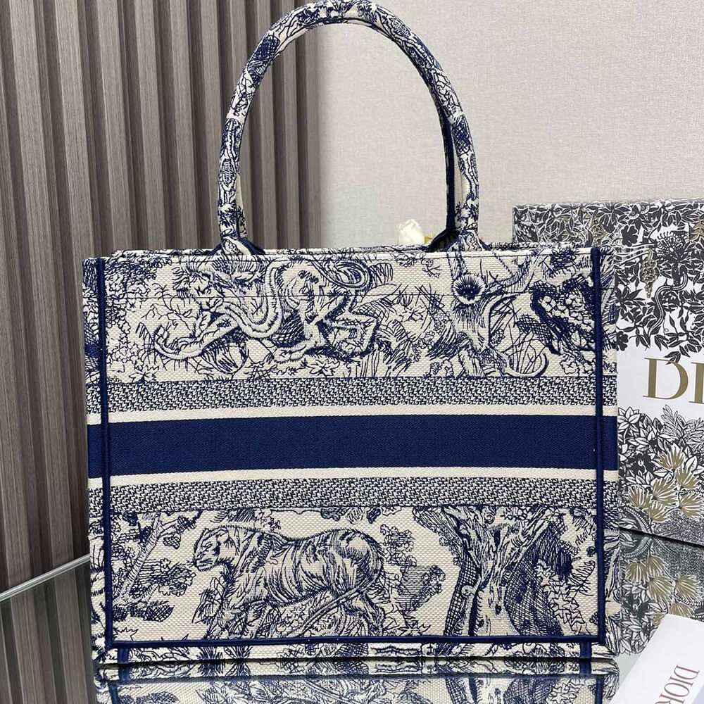 Dior MEDIUM DIOR BOOK TOTE - Top Club