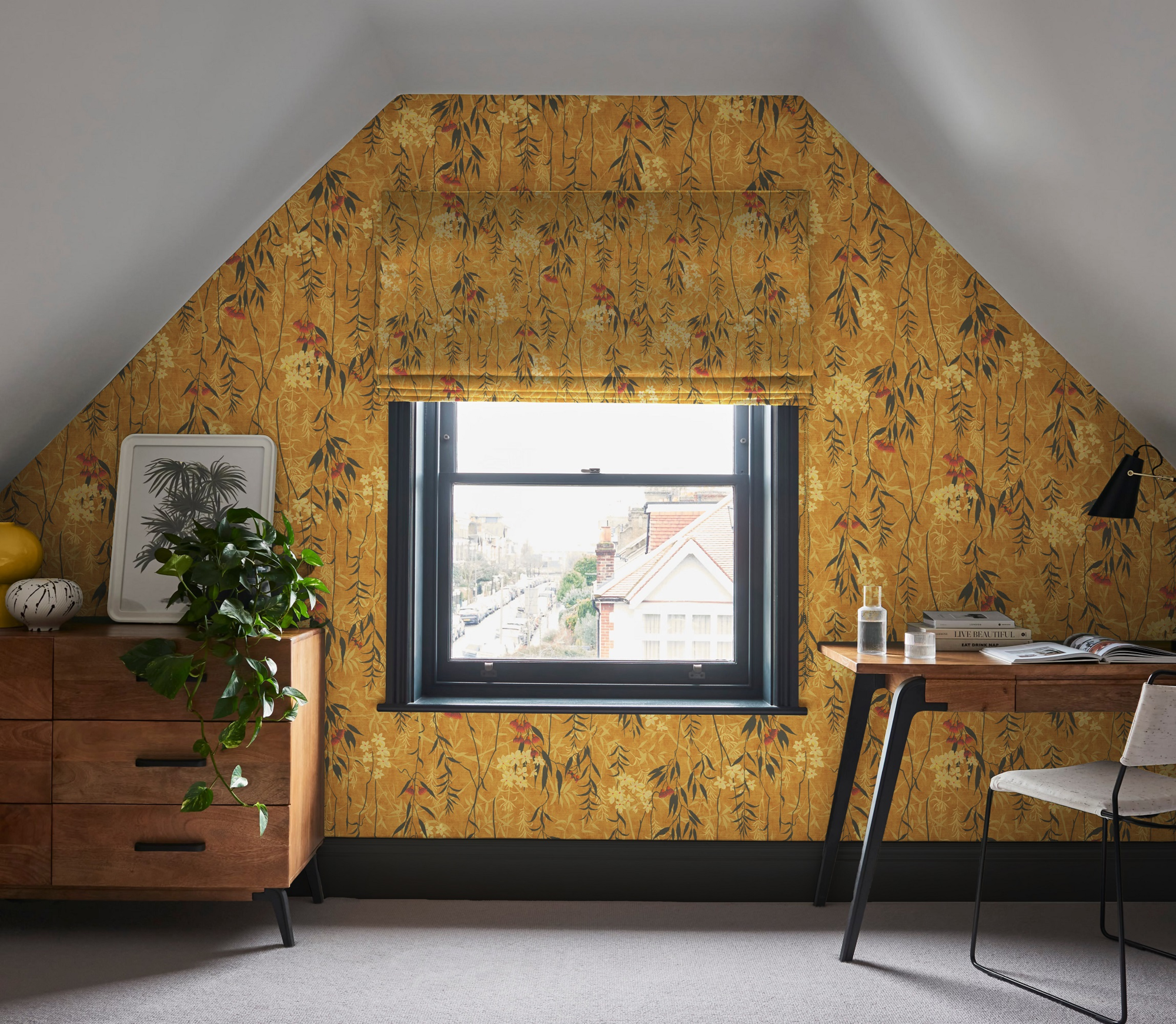 Graham & Brown - Vliesbehang Obassia Silk Opulance - 10mx52cm