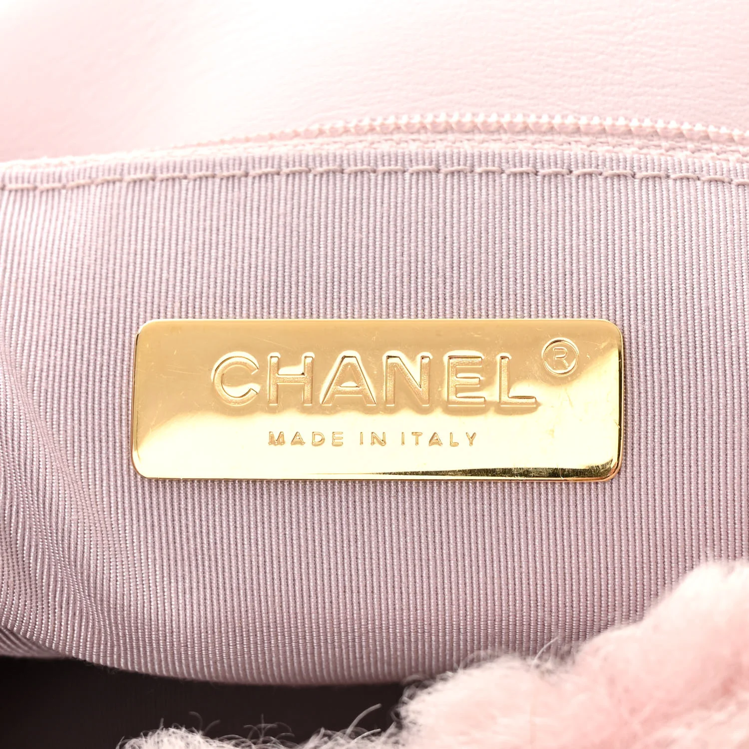 Shearling Sheepskin Medium Chanel 19 Flap Light Pink - Top Club