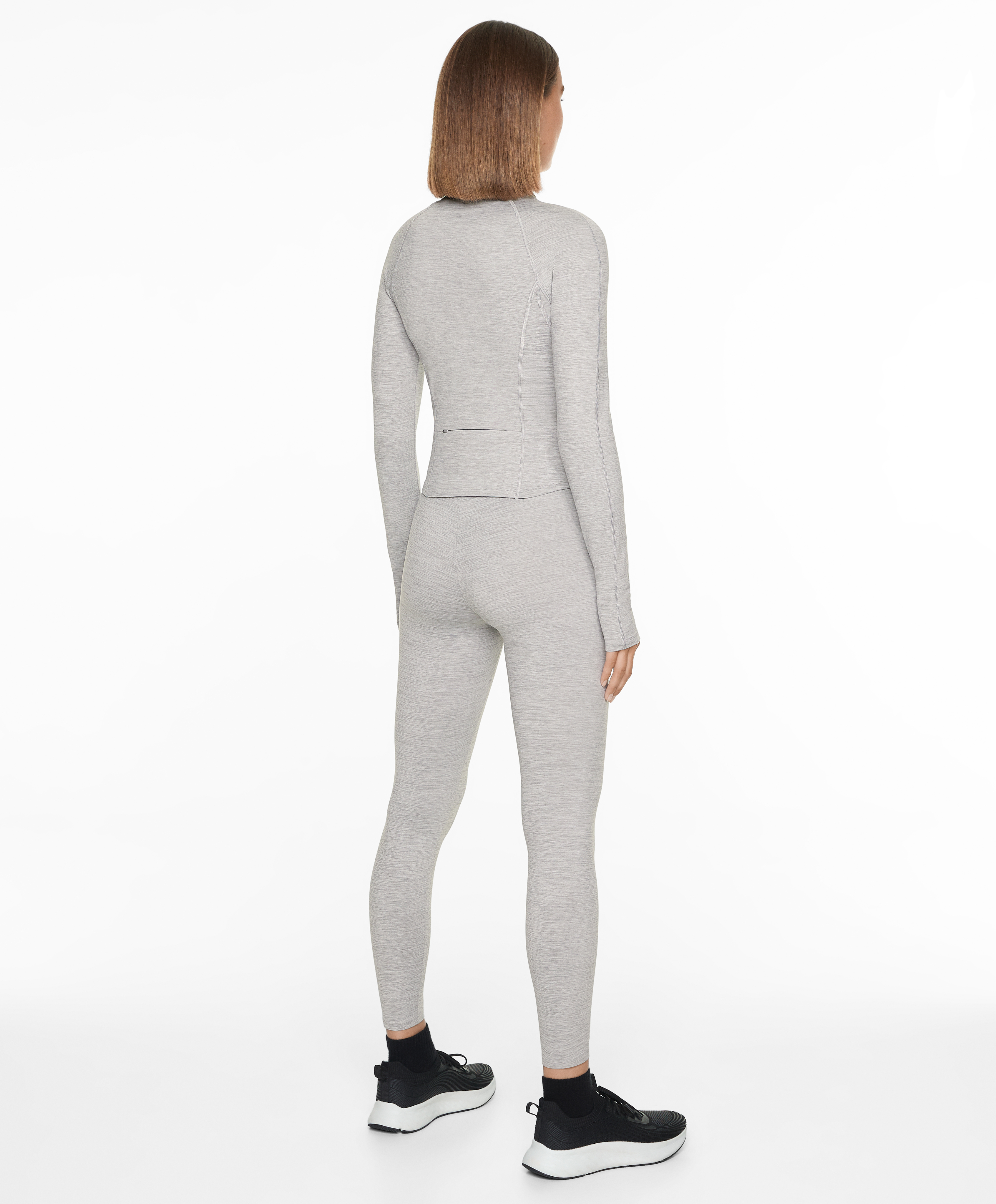 OYSHO Light and warm short technical jacket
