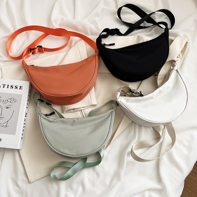 Nylon crossbody bag for women 2024 new trendy dumpling bag lightweight small shoulder bag underarm bag single shoulder canvas bag