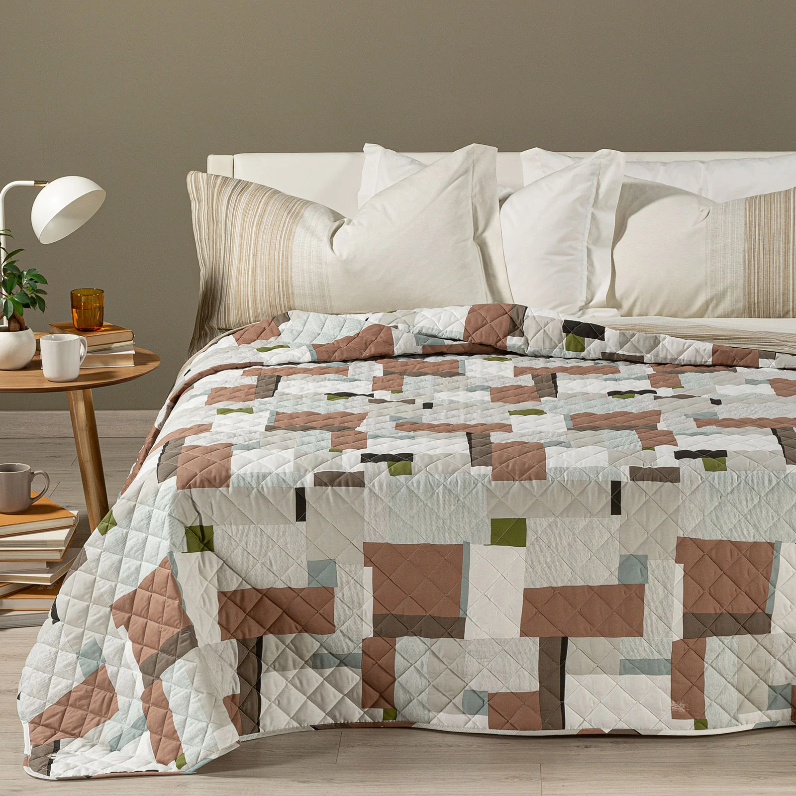 Quilted cotton cotton bedspread square and half natural caleffi