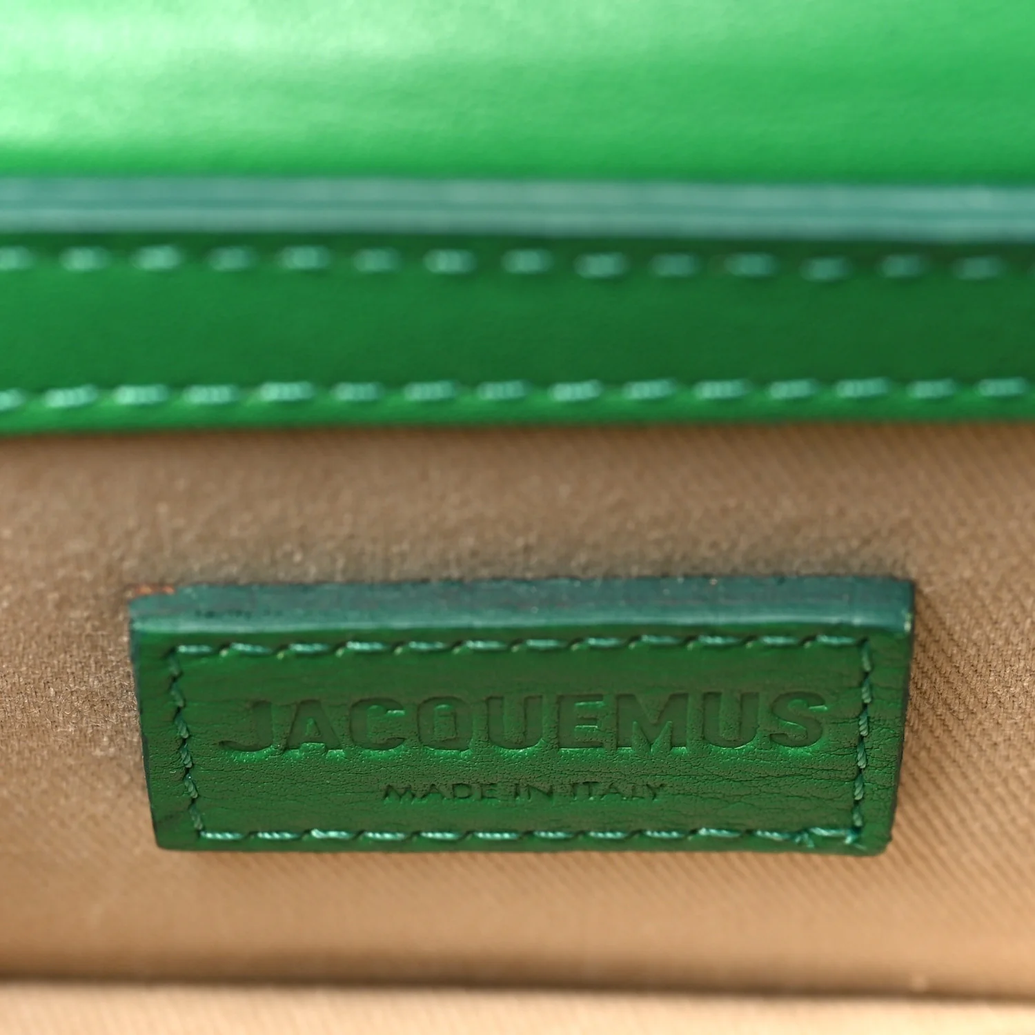 Smooth Calfskin Le Chiquito Green - Top Club