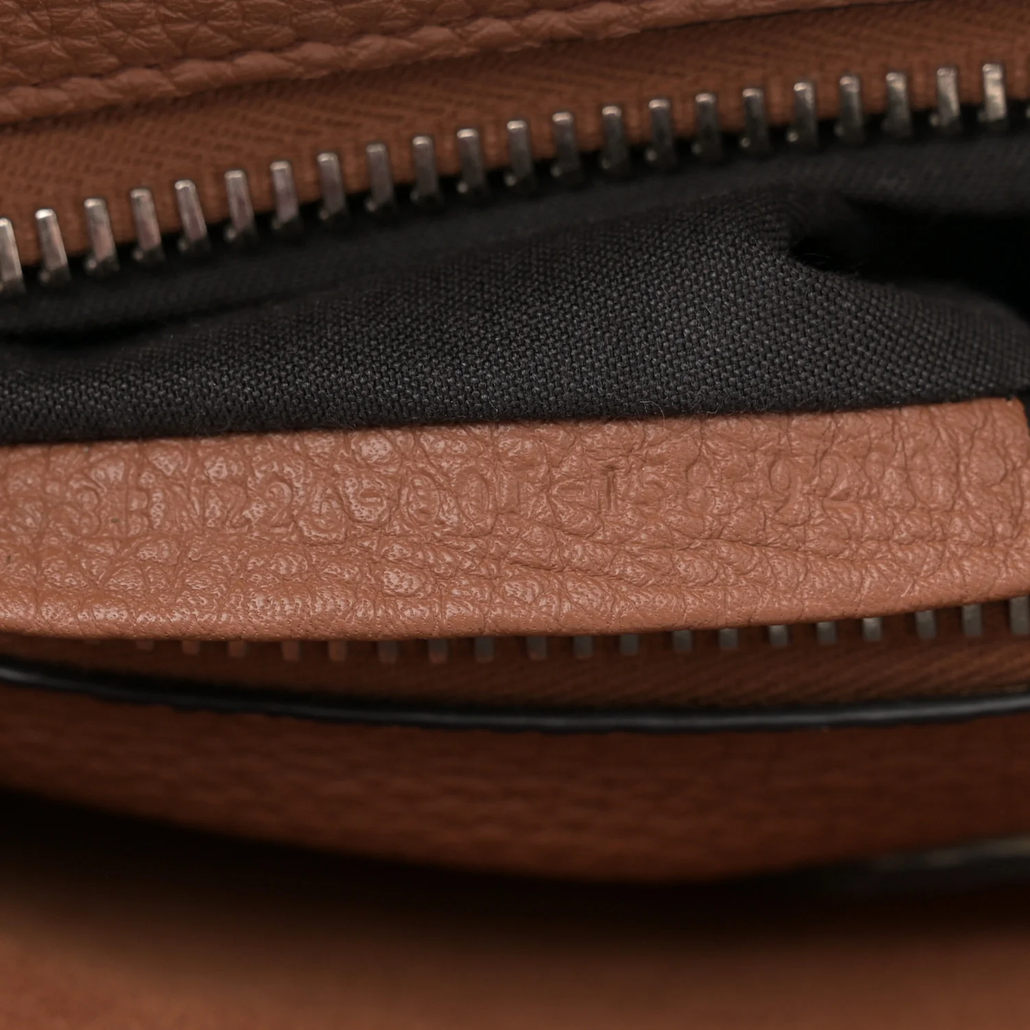 Cuoio Romano Selleria Bi-Color Medium Peekaboo Iconic Satchel Black Mou - Top Club