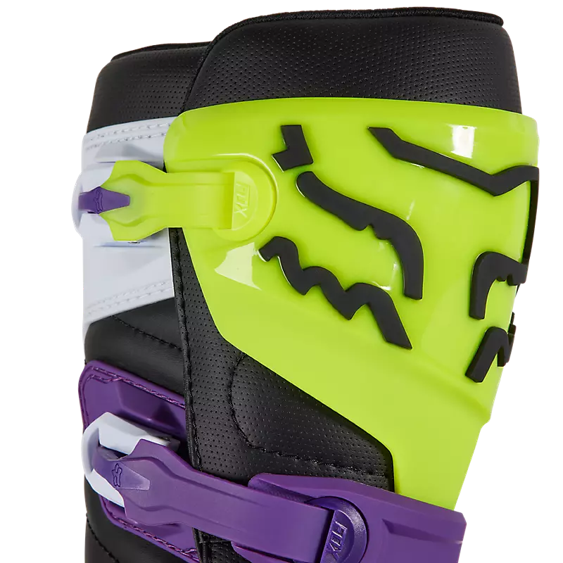 Complete boots