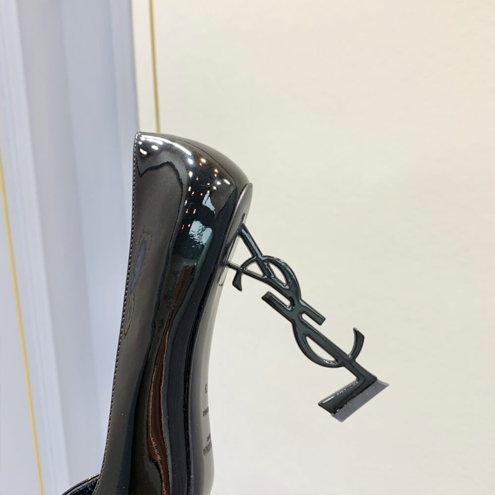 YSL OPYUM Pumps in patent leather - Top Club