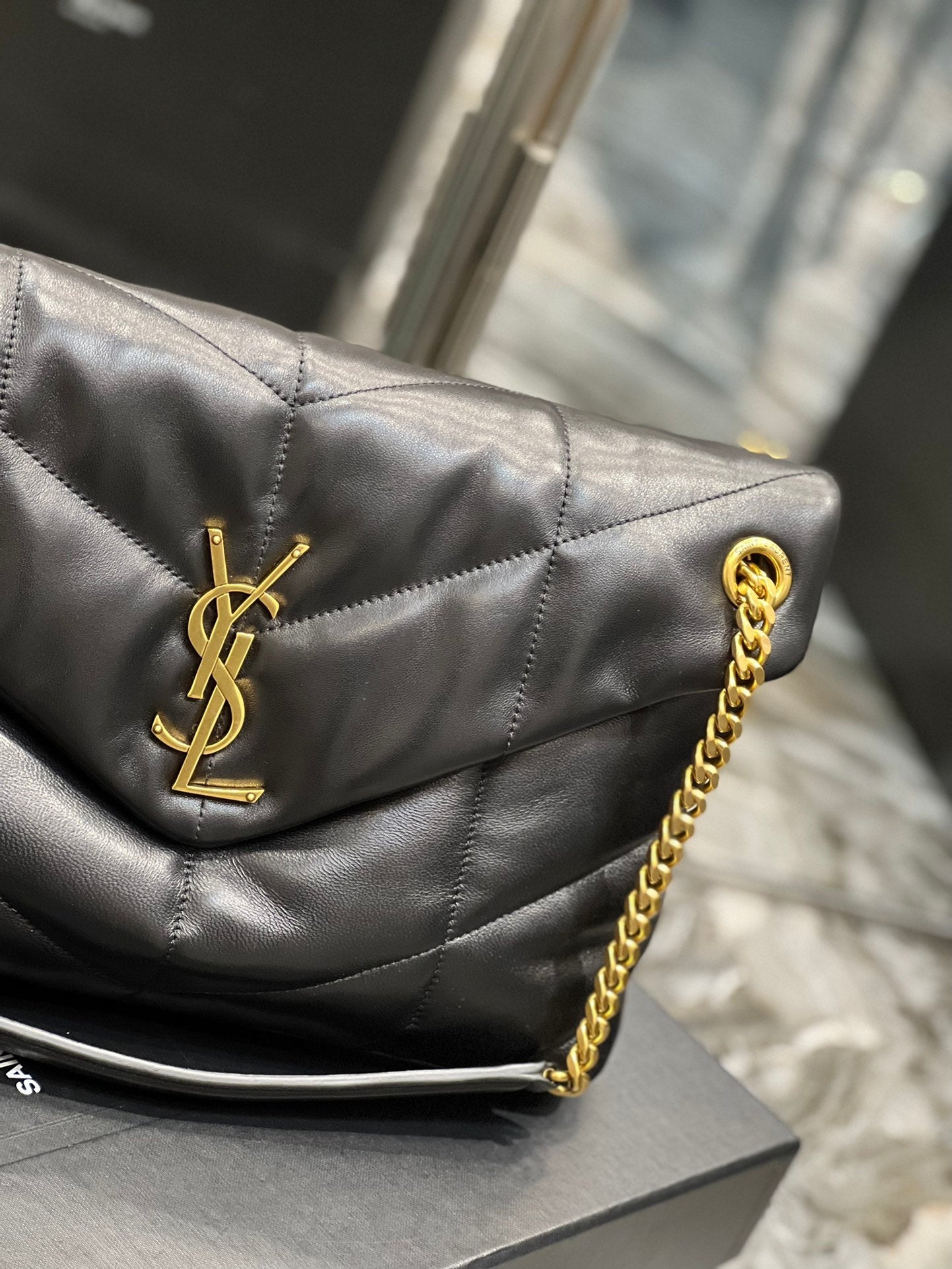 Y PUFFER MEDIUM BAG IN QUILTED LAMBSKIN - Top Club