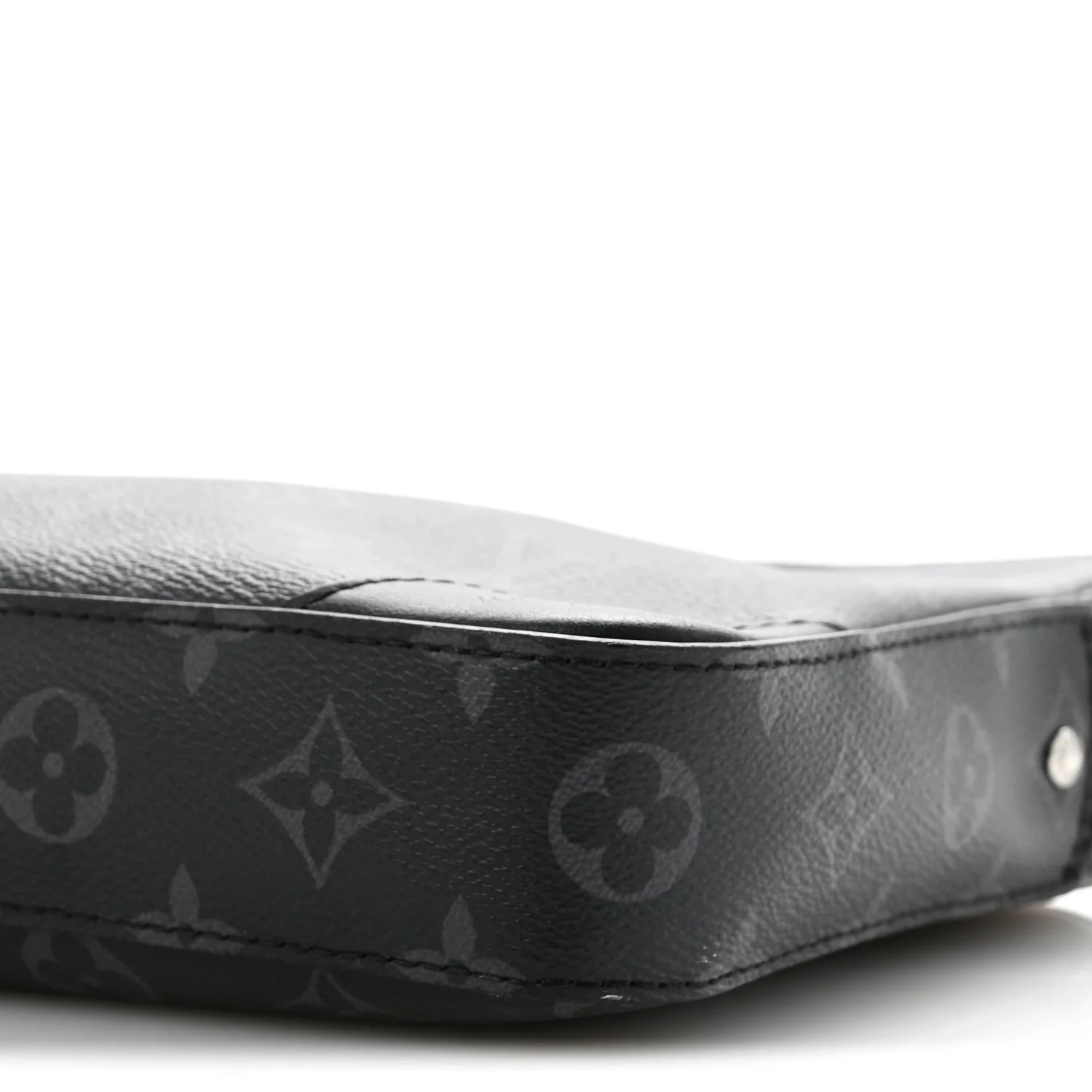 Reverse Monogram Eclipse Trio Messenger - Top Club