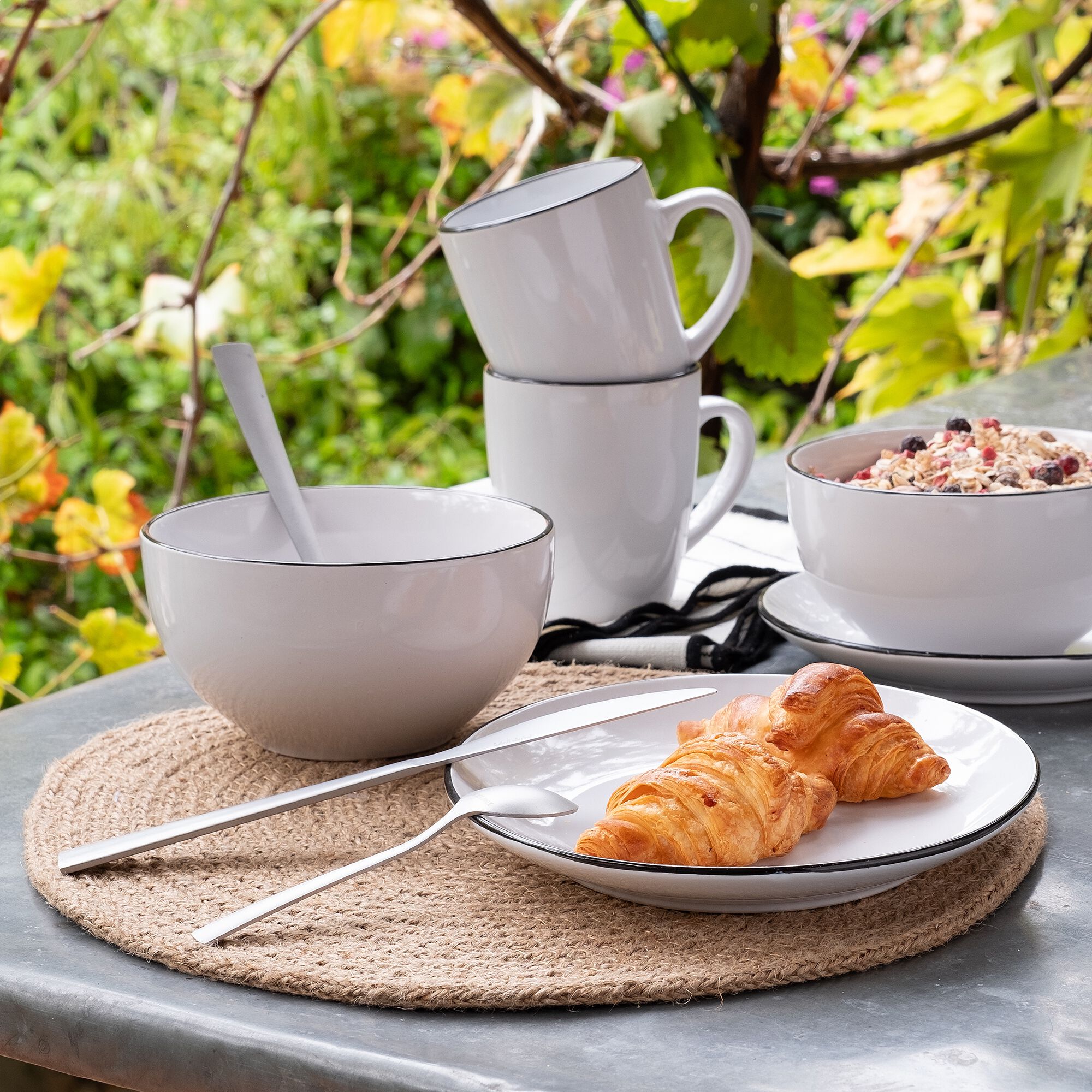 ANNE - Assiette creuse en grès D18,5cm - blanc