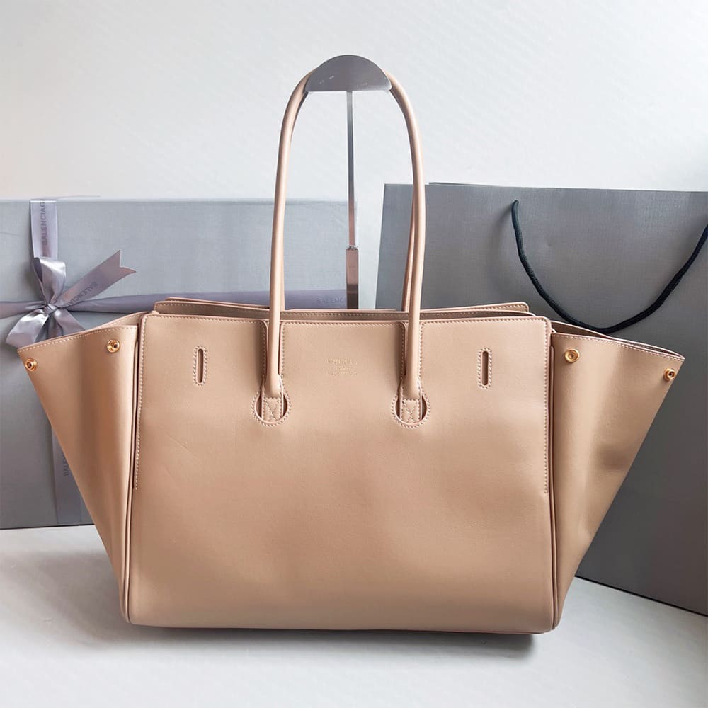 Balenciaga Women s Bel Air Carry All Bag Medium(HIGH-END GRADE) - Top Club
