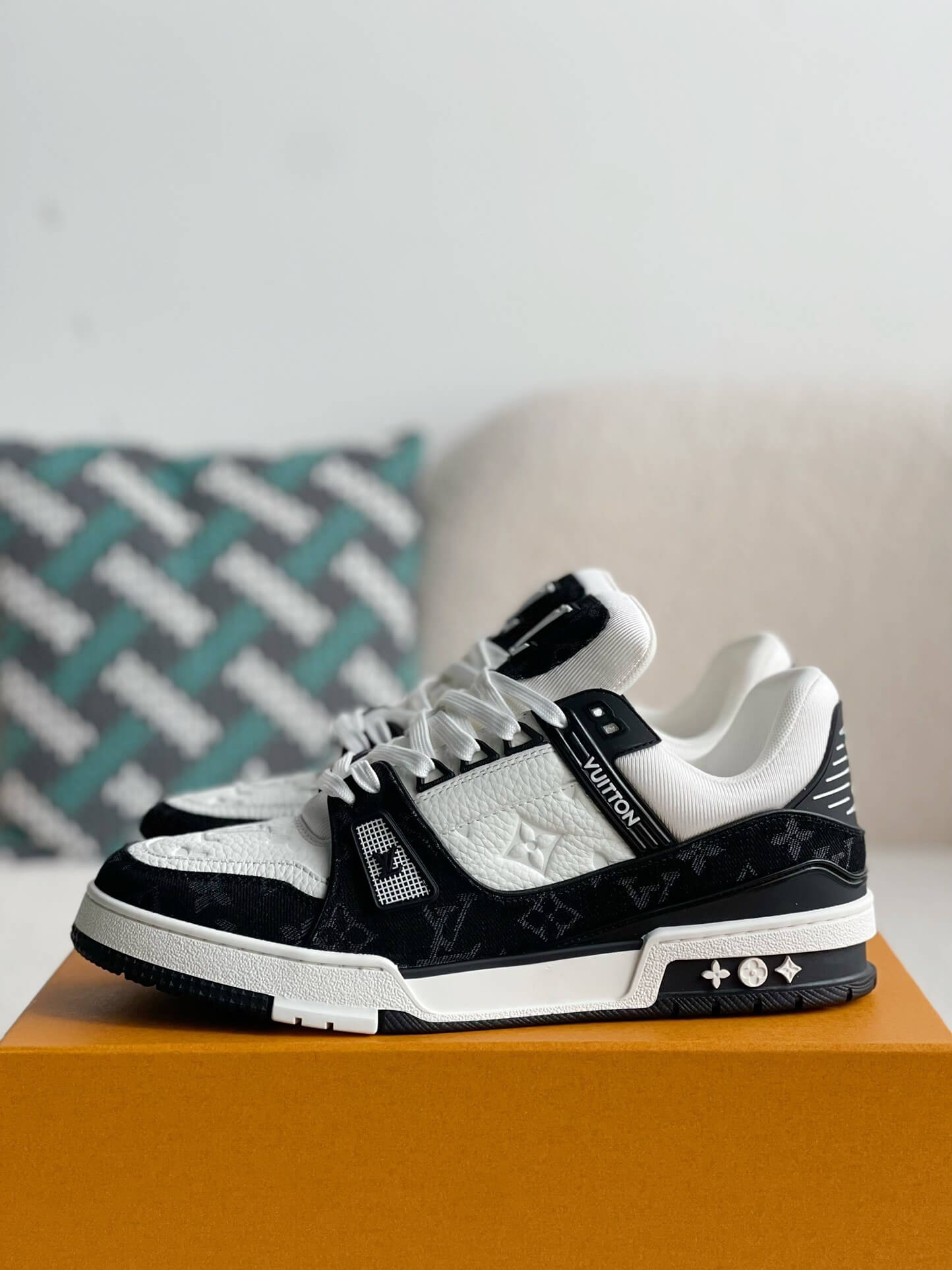 Louis Vuitton LV Trainer Black White Denim Noir Sneaker - Sneaker Replica Workshop