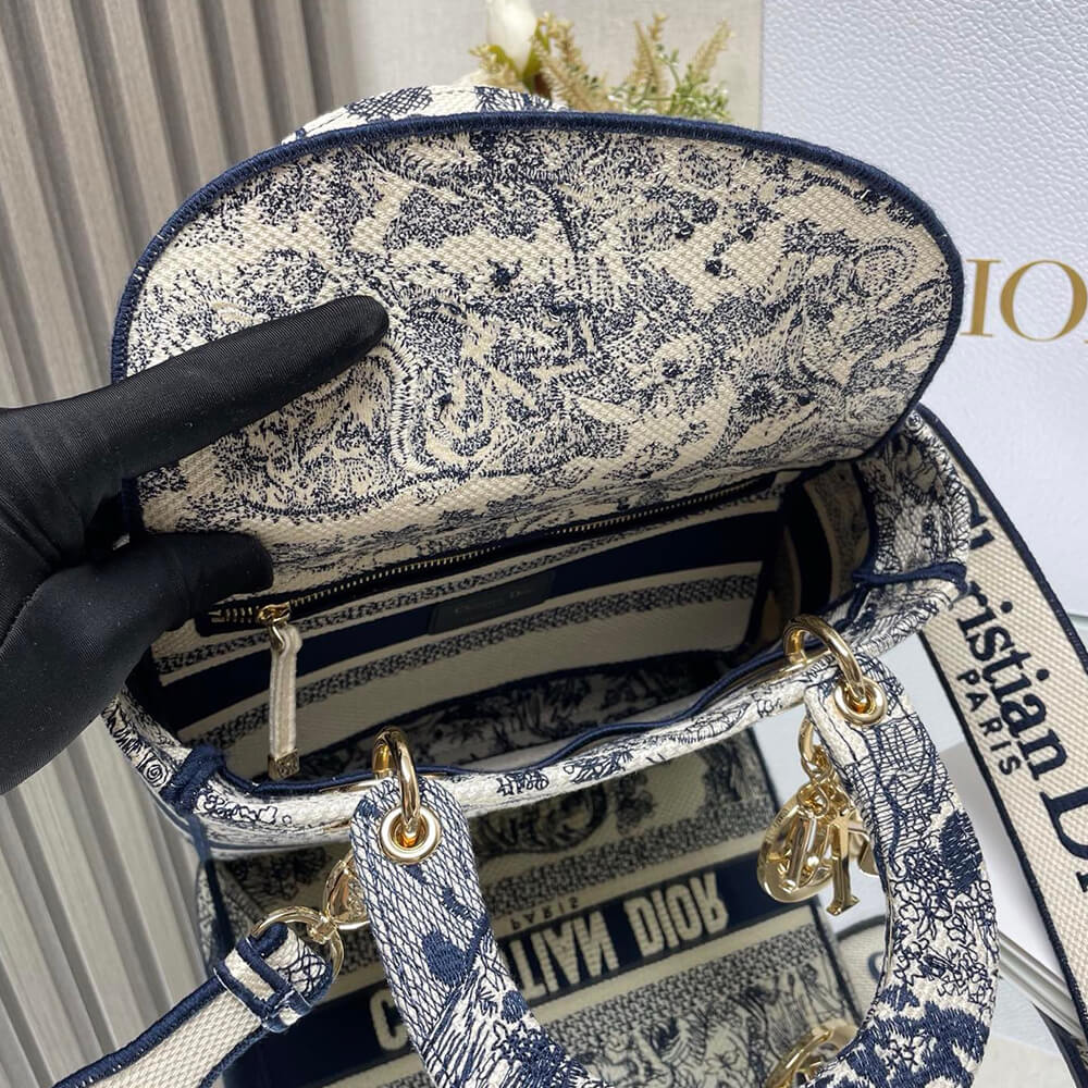 DIOR MEDIUM LADY D-LITE BAG(High-End Grade) - Top Club