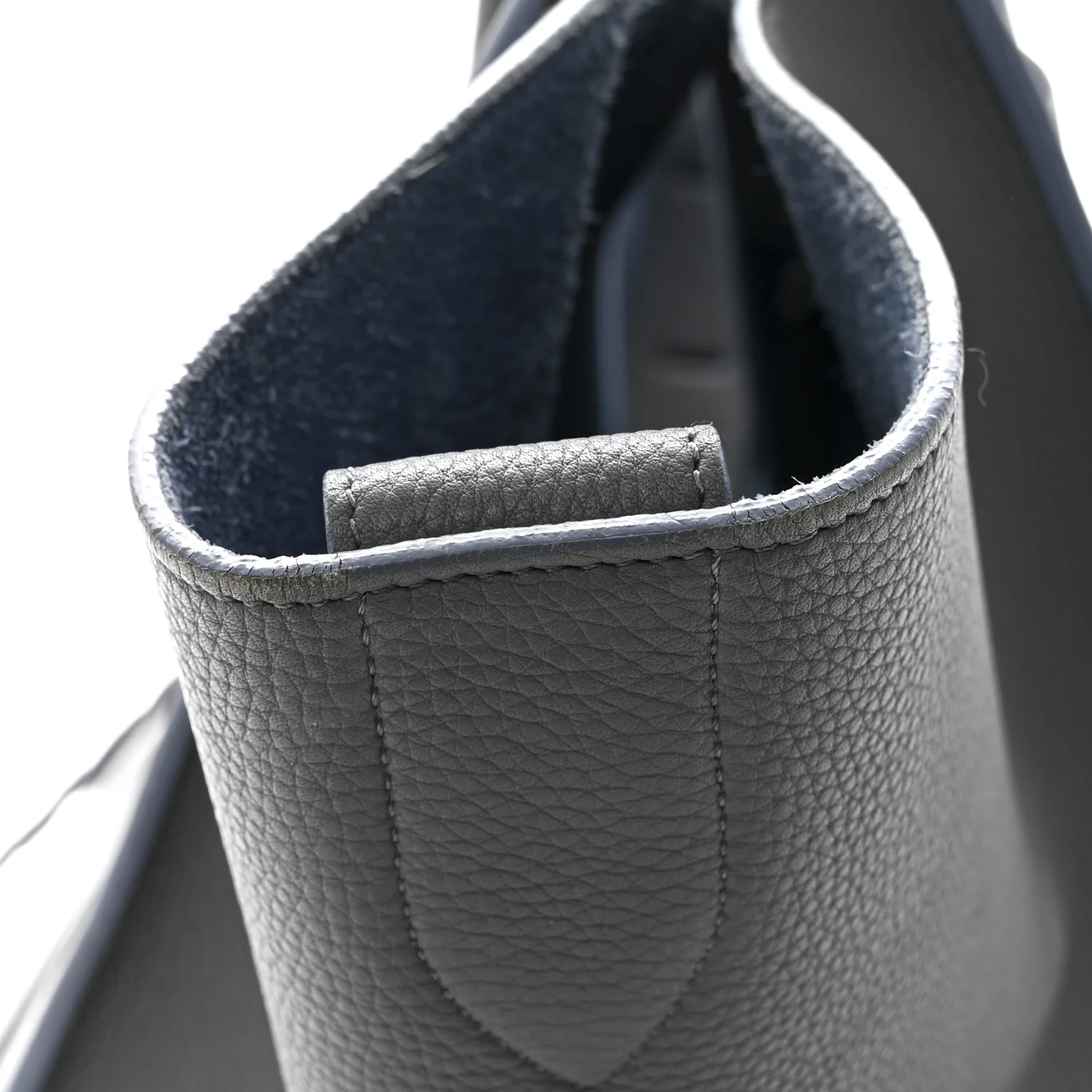 Baby Grained Calfskin Medium Phantom Luggage Kohl - Top Club