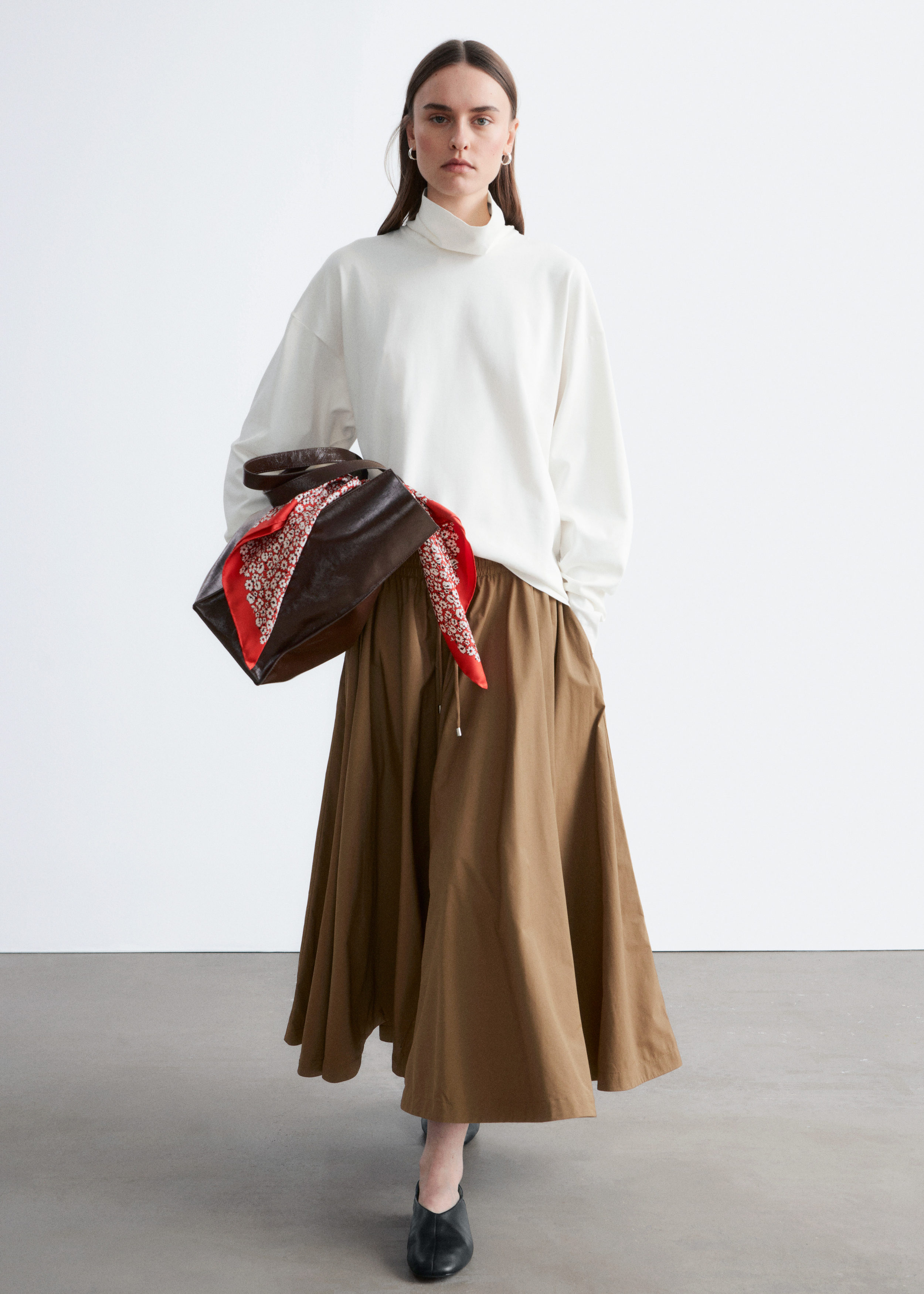 & Other Stories VOLUMINOUS DRAWSTRING MIDI SKIRT