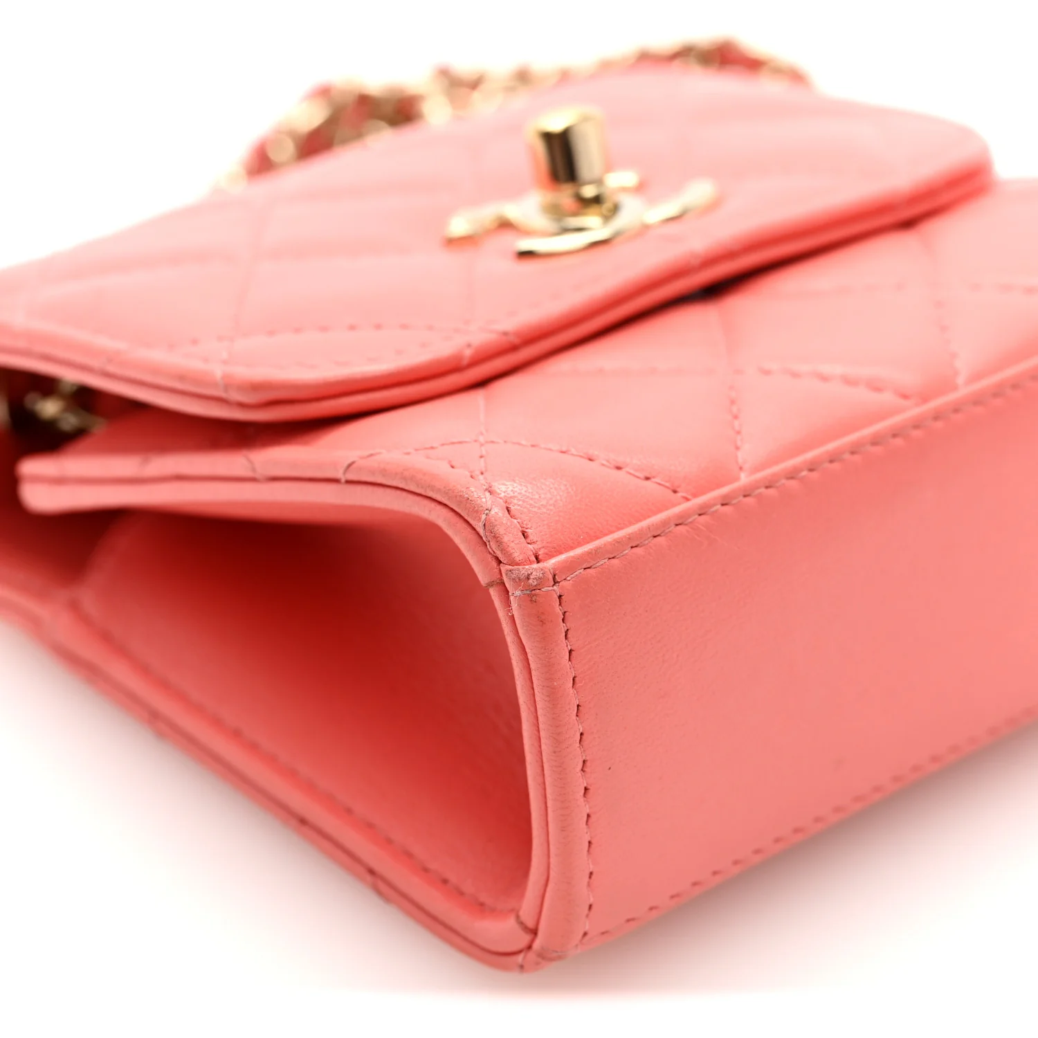 Lambskin Quilted Mini Trendy CC Clutch With Chain Coral Pink - Top Club