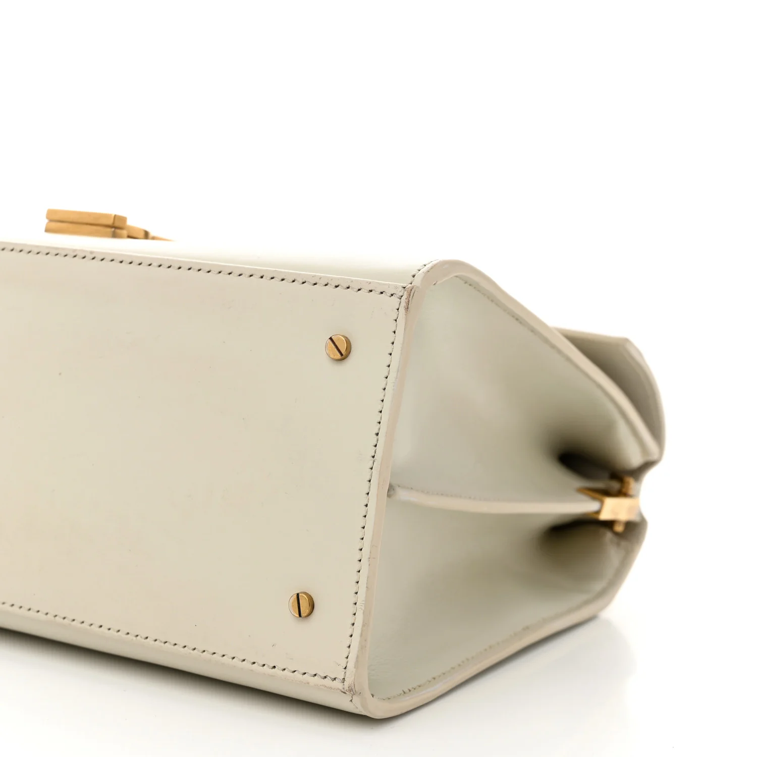 Smooth Calfskin Medium Classic Monogram Cassandra Top Handle Crema Soft Rouge Legion - Top Club