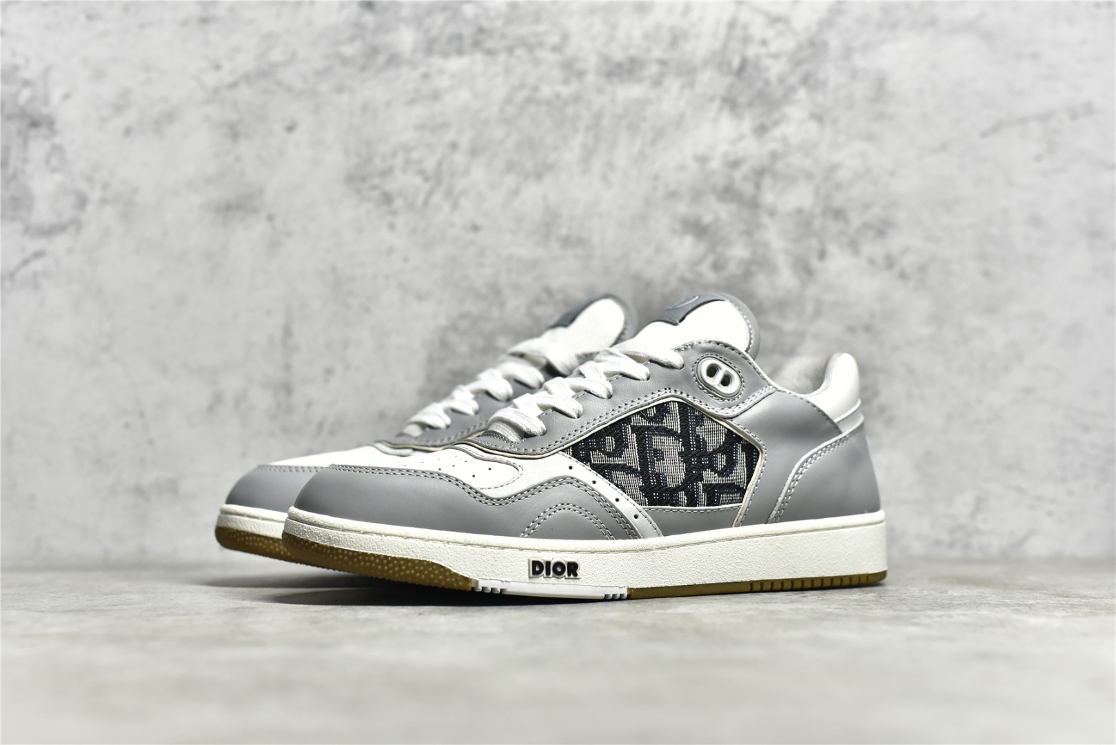 Dior B27 Sneakers Low-Top Gray (AA Version) - Sneaker Replica Workshop