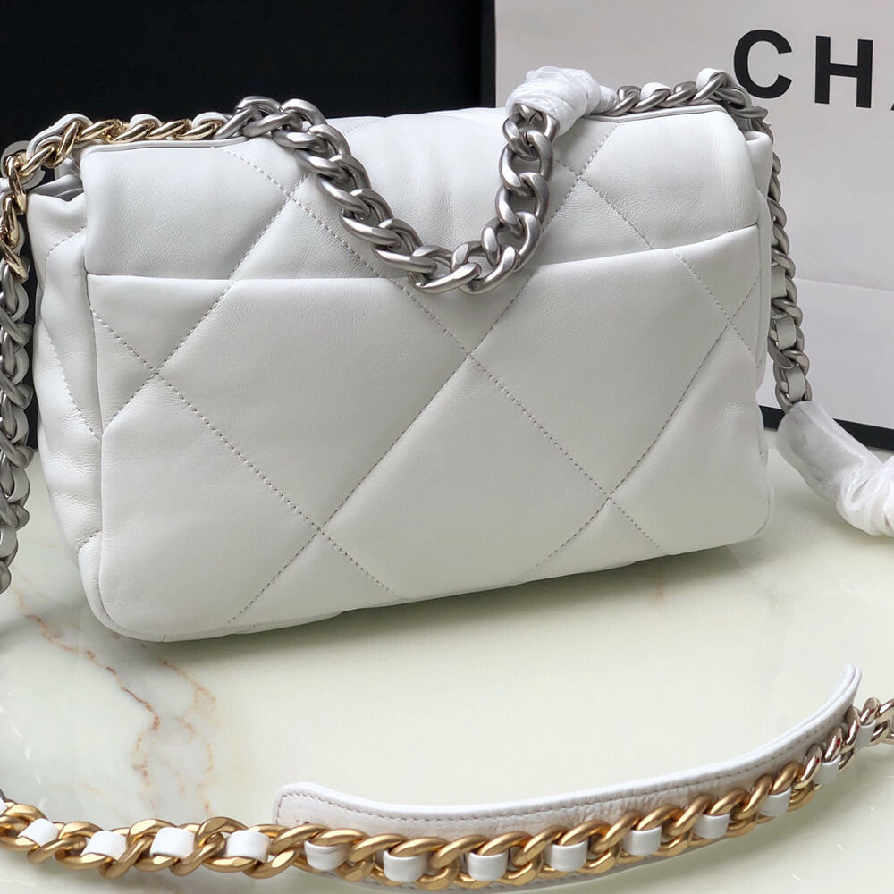 CHANEL 19 Handbag - Top Club