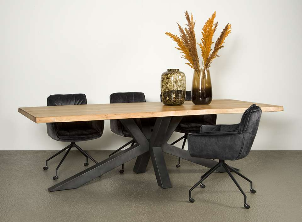 Eettafel Sovana 240 cm