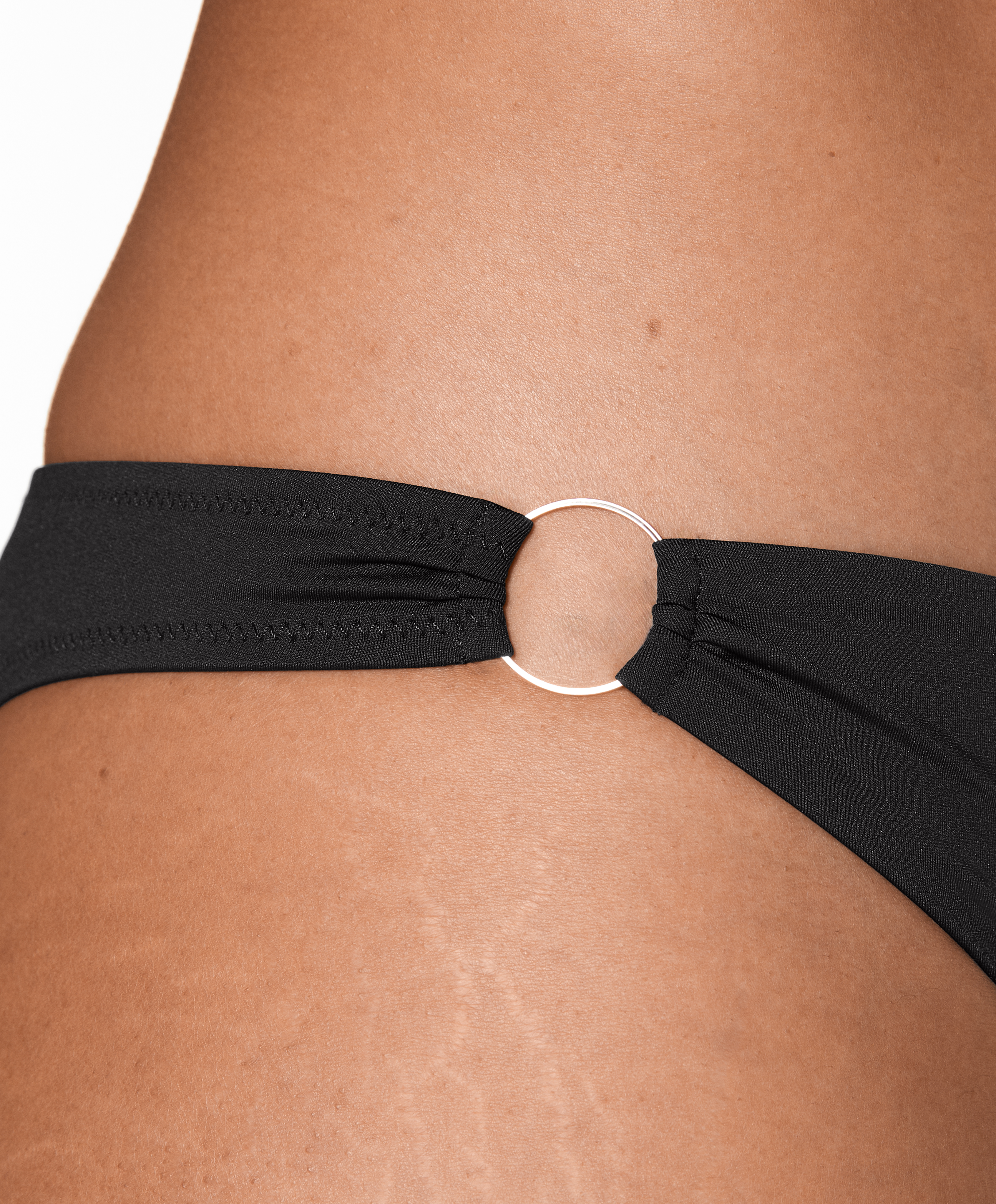 OYSHO Medium-coverage ring bikini briefs