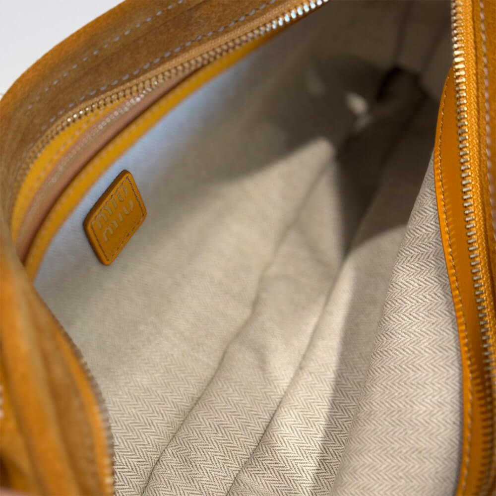 MIUMIU Regular Aventure suede bag(HIGH-END GRADE) - Top Club