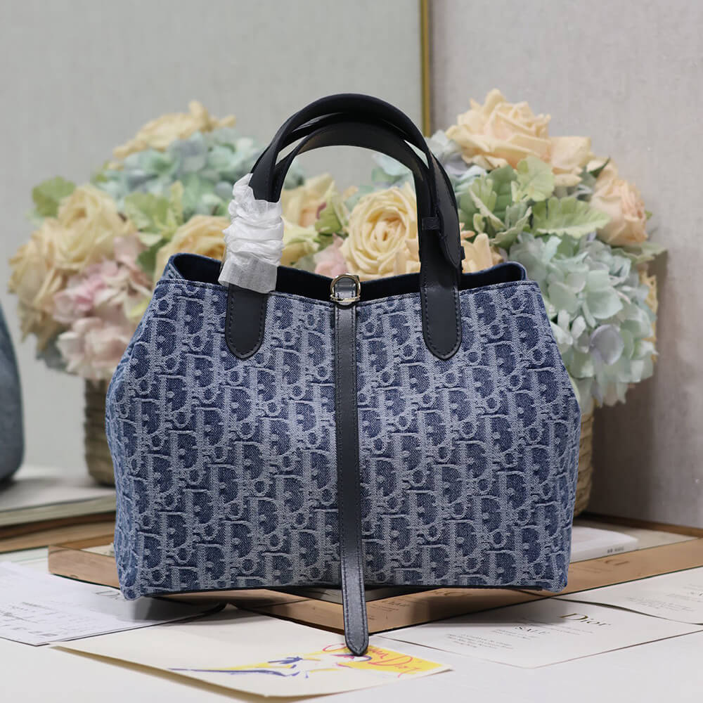 Medium Dior Toujours Bag - Top Club