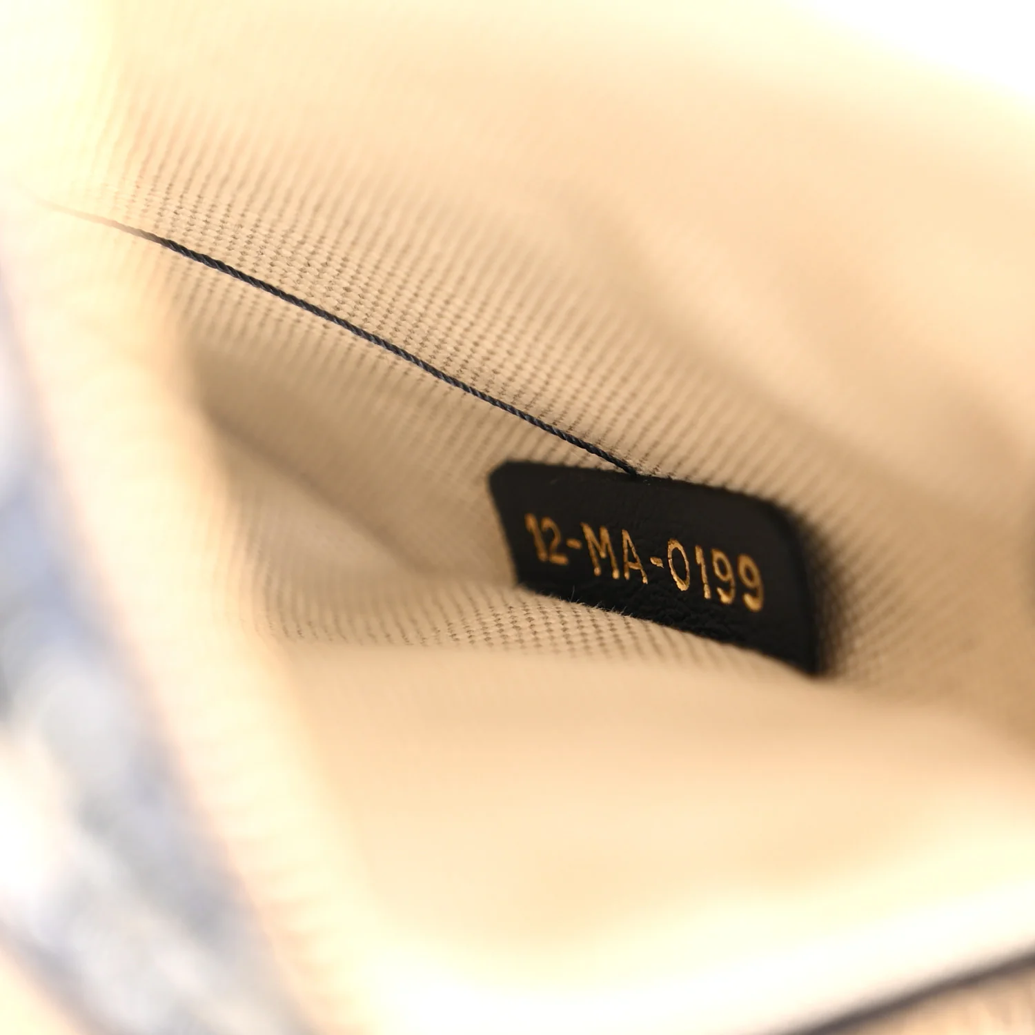 Oblique Saddle Pouch With Strap Navy Blue - Top Club