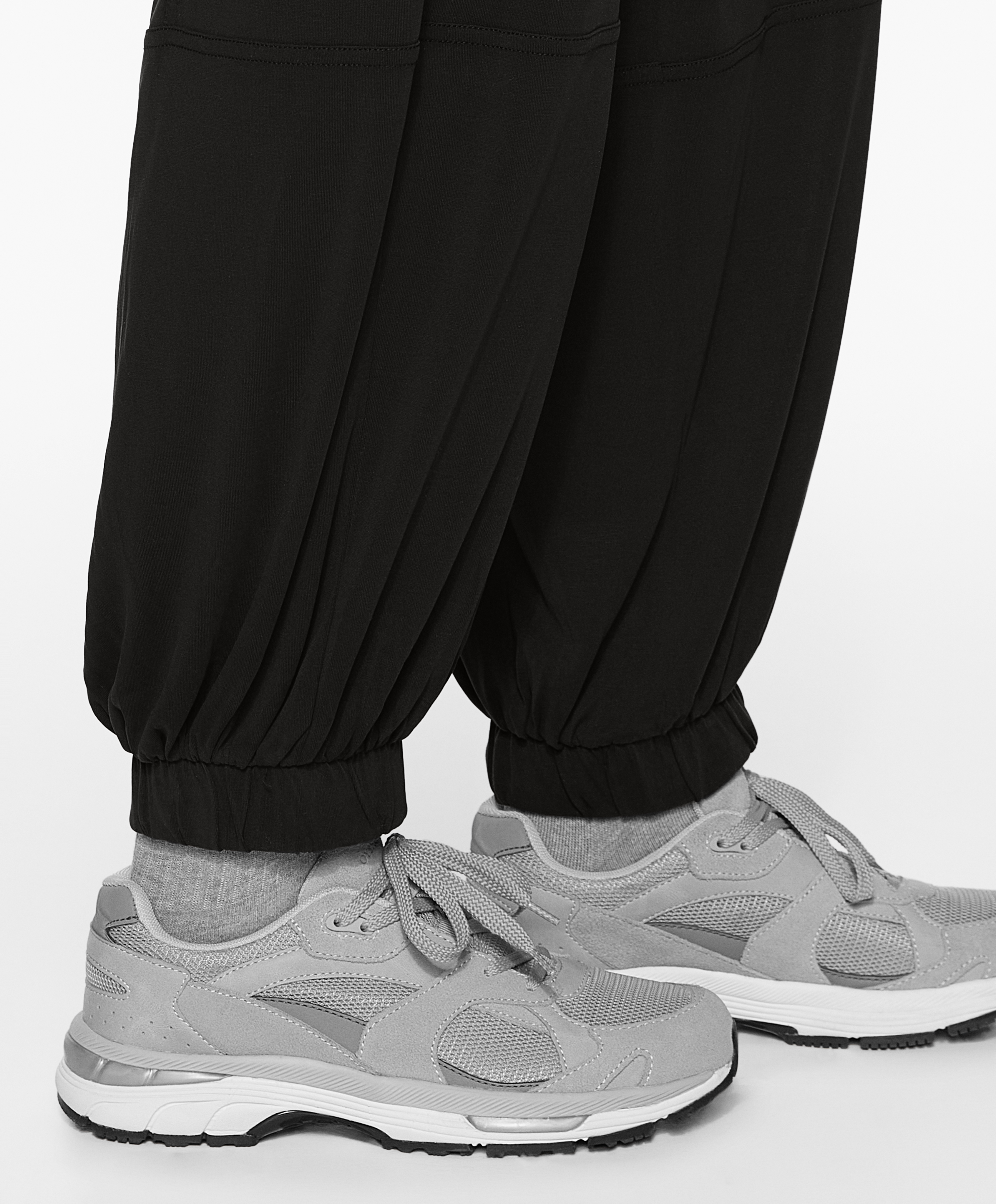 OYSHO Extra-wide joggers with modal